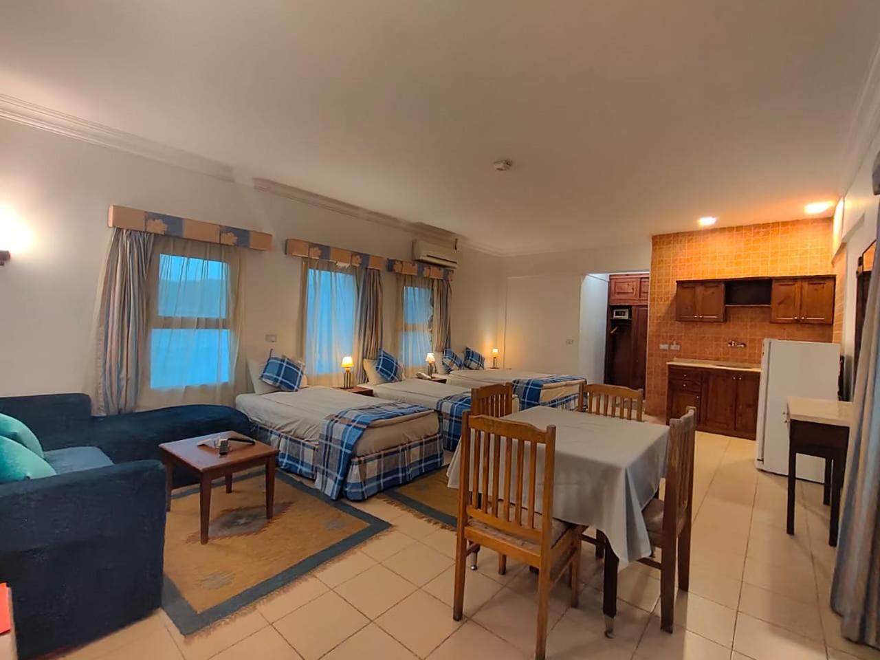 Comfort Quadruple Room - Photo 1
