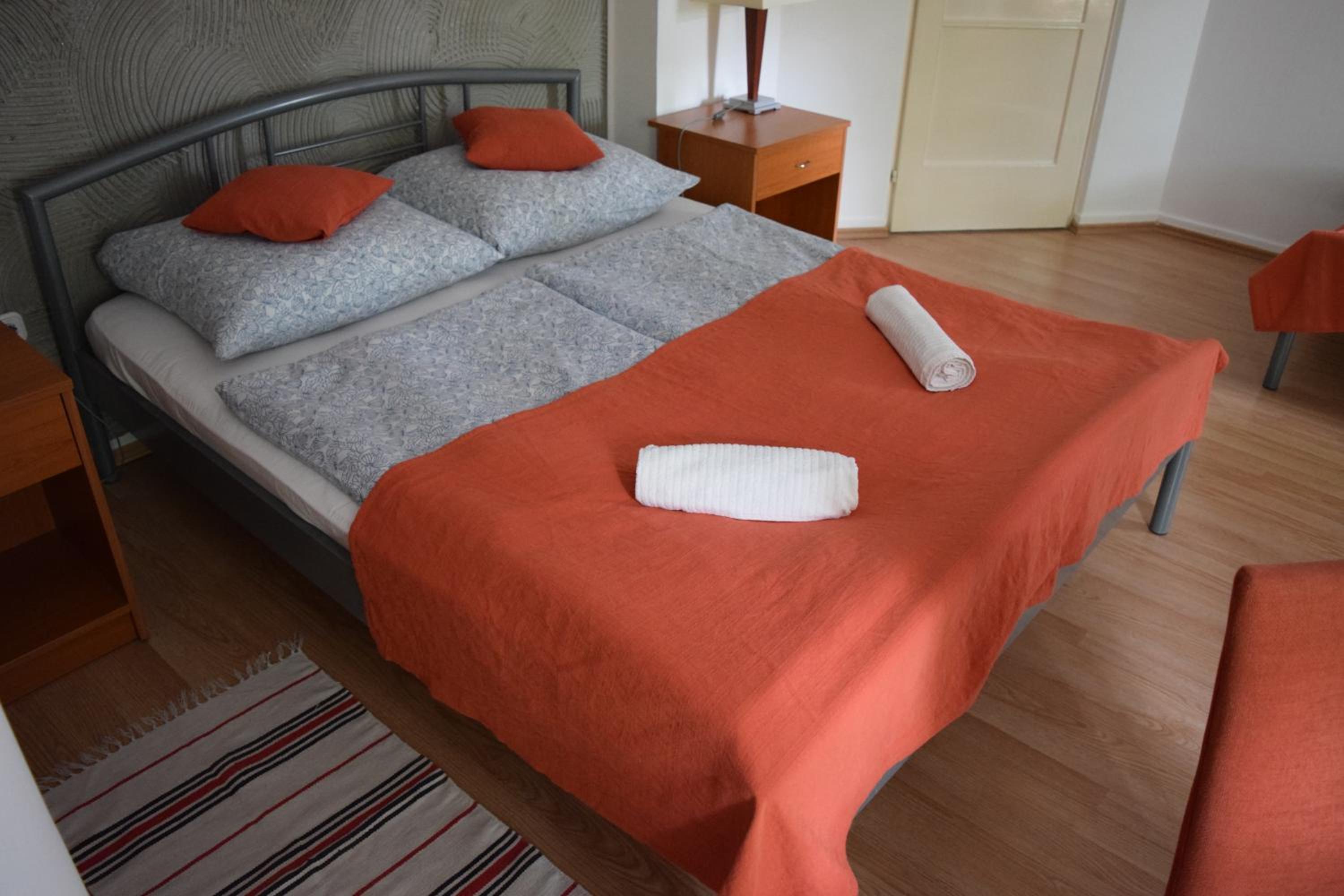 Double Room - Photo 4
