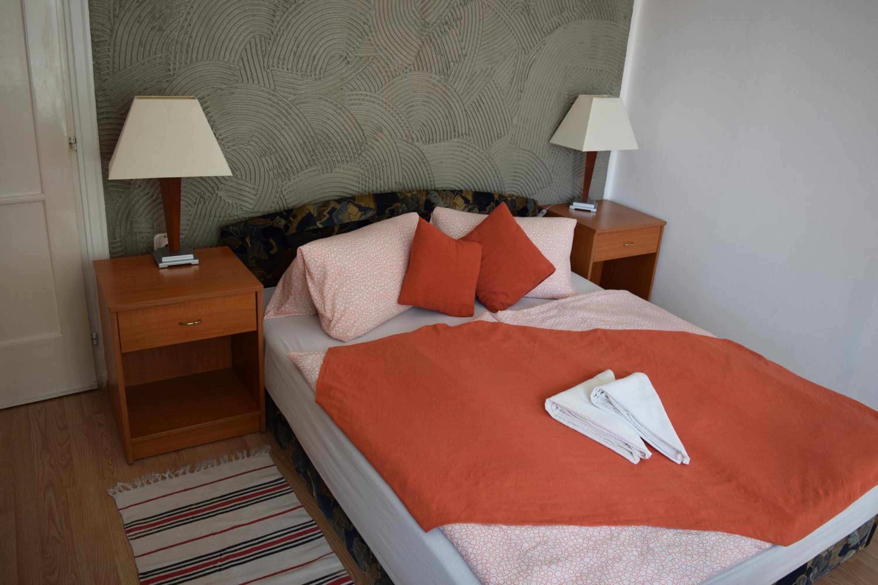 Double Room - Photo 1