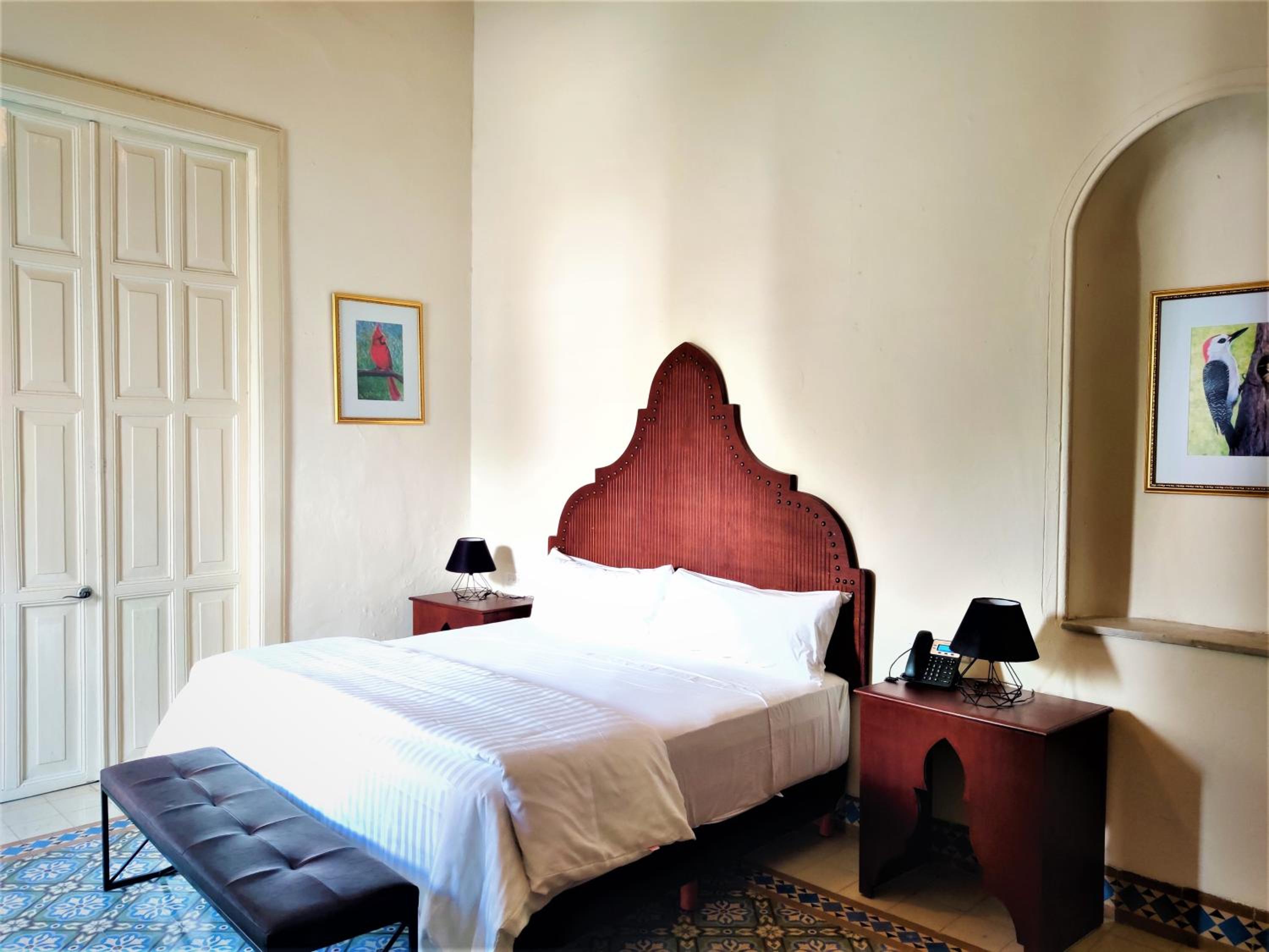 King Suite - Photo 1