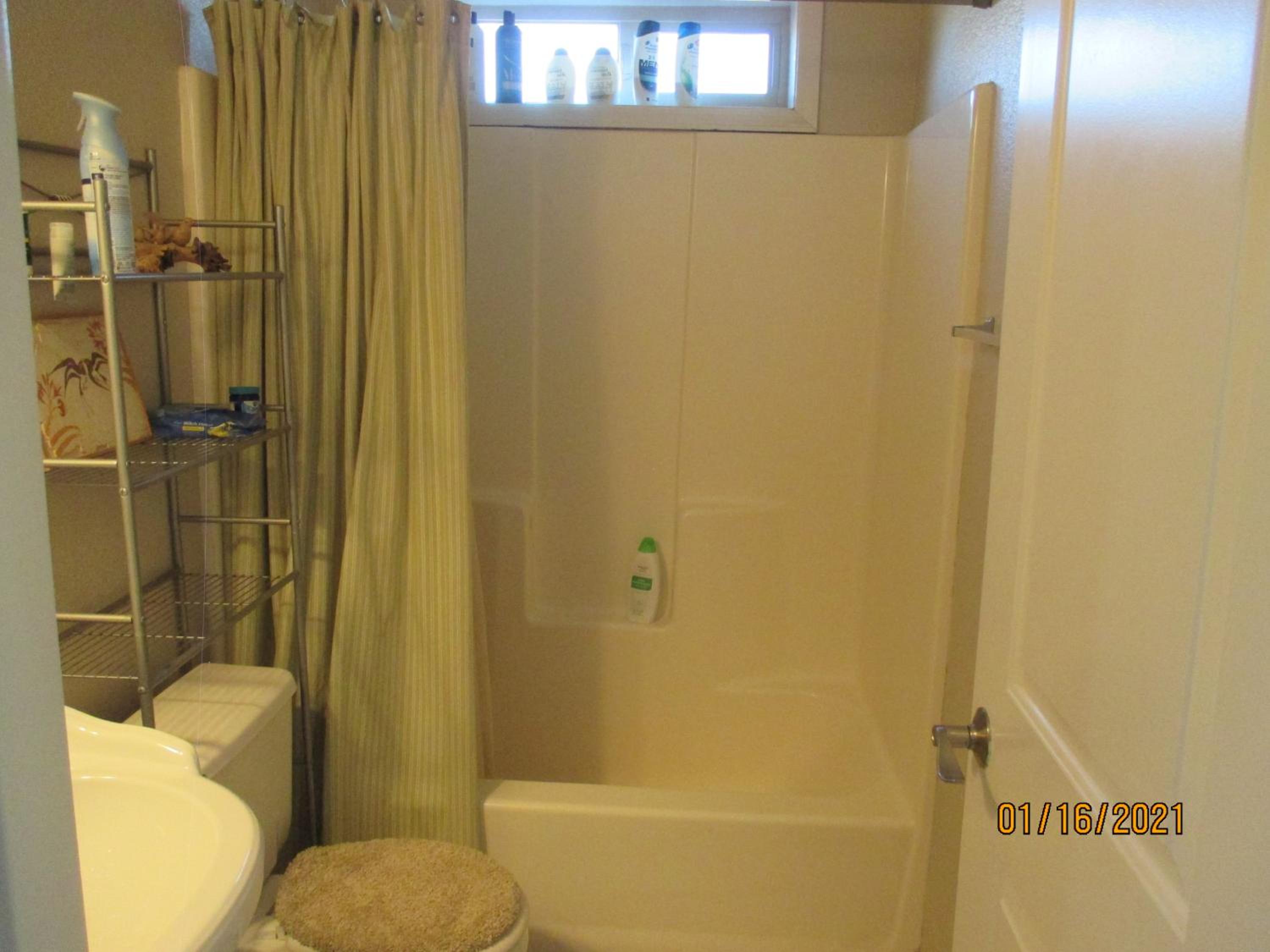 Budget Double Room - Photo 3