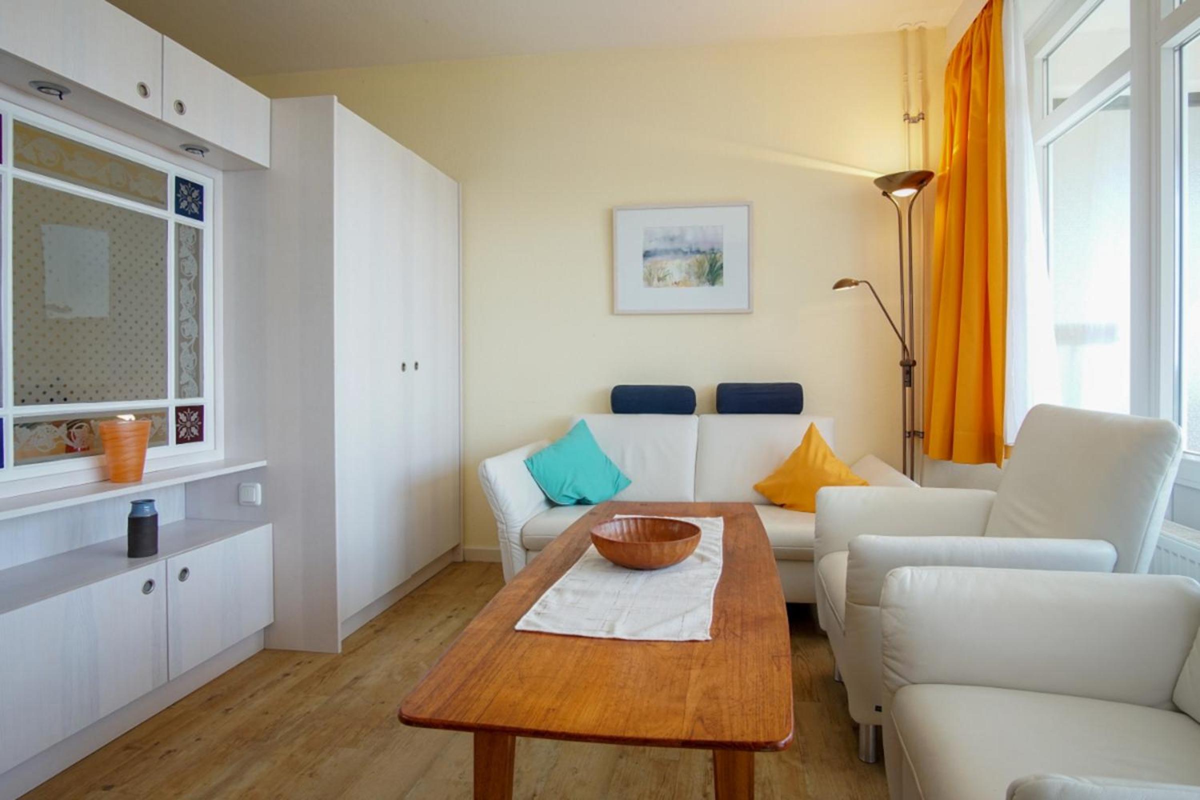 Apartment with Lake View photo 1