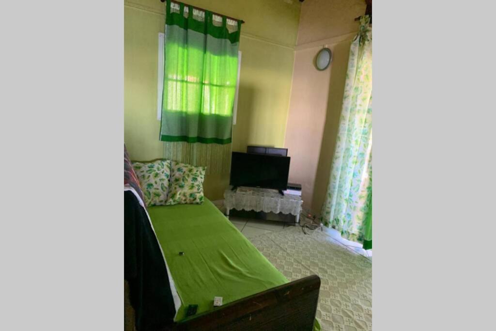 Three-Bedroom Villa photo 1