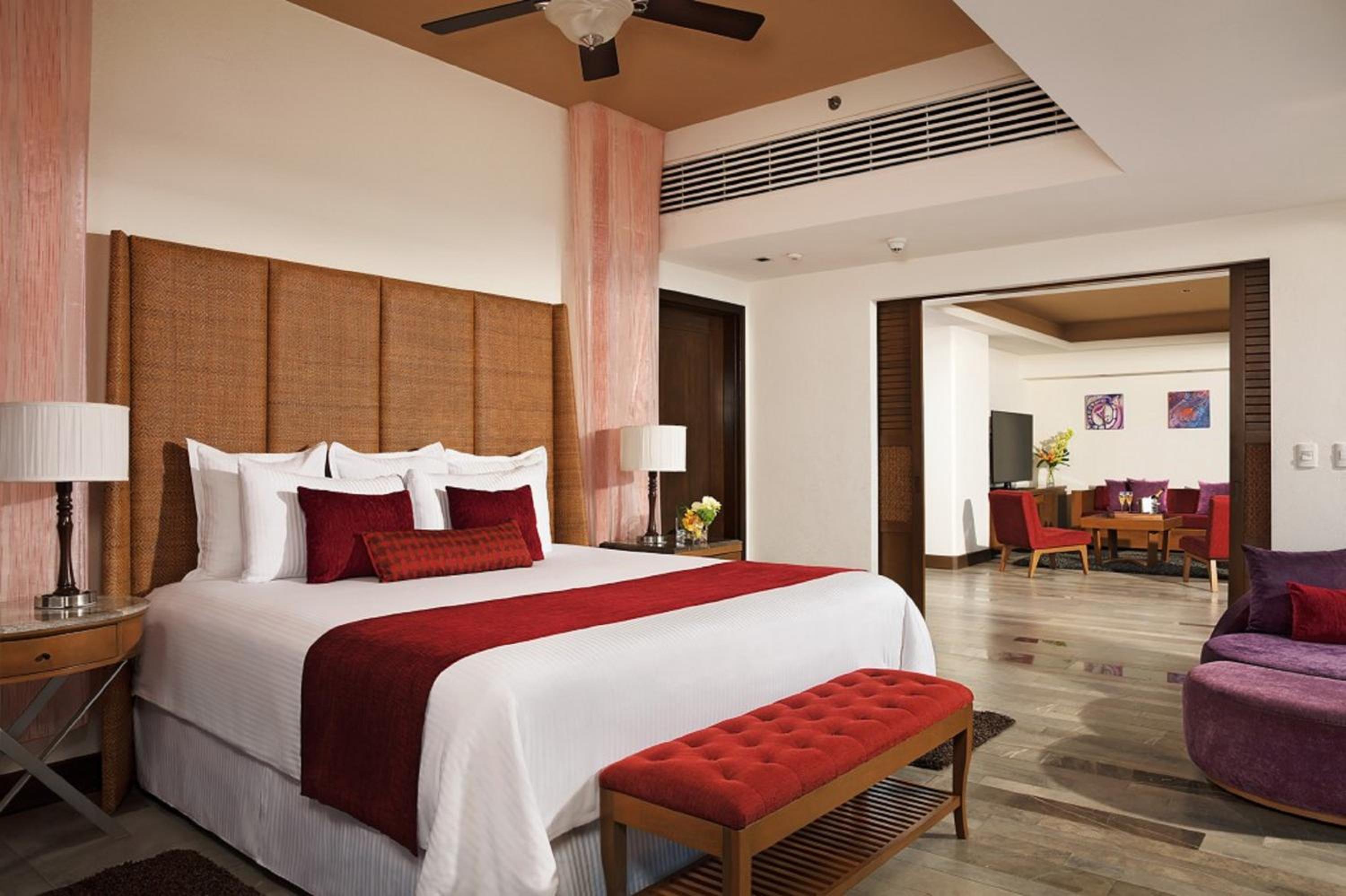 Preferred Club Master Suite Ocean Front  - Photo 1