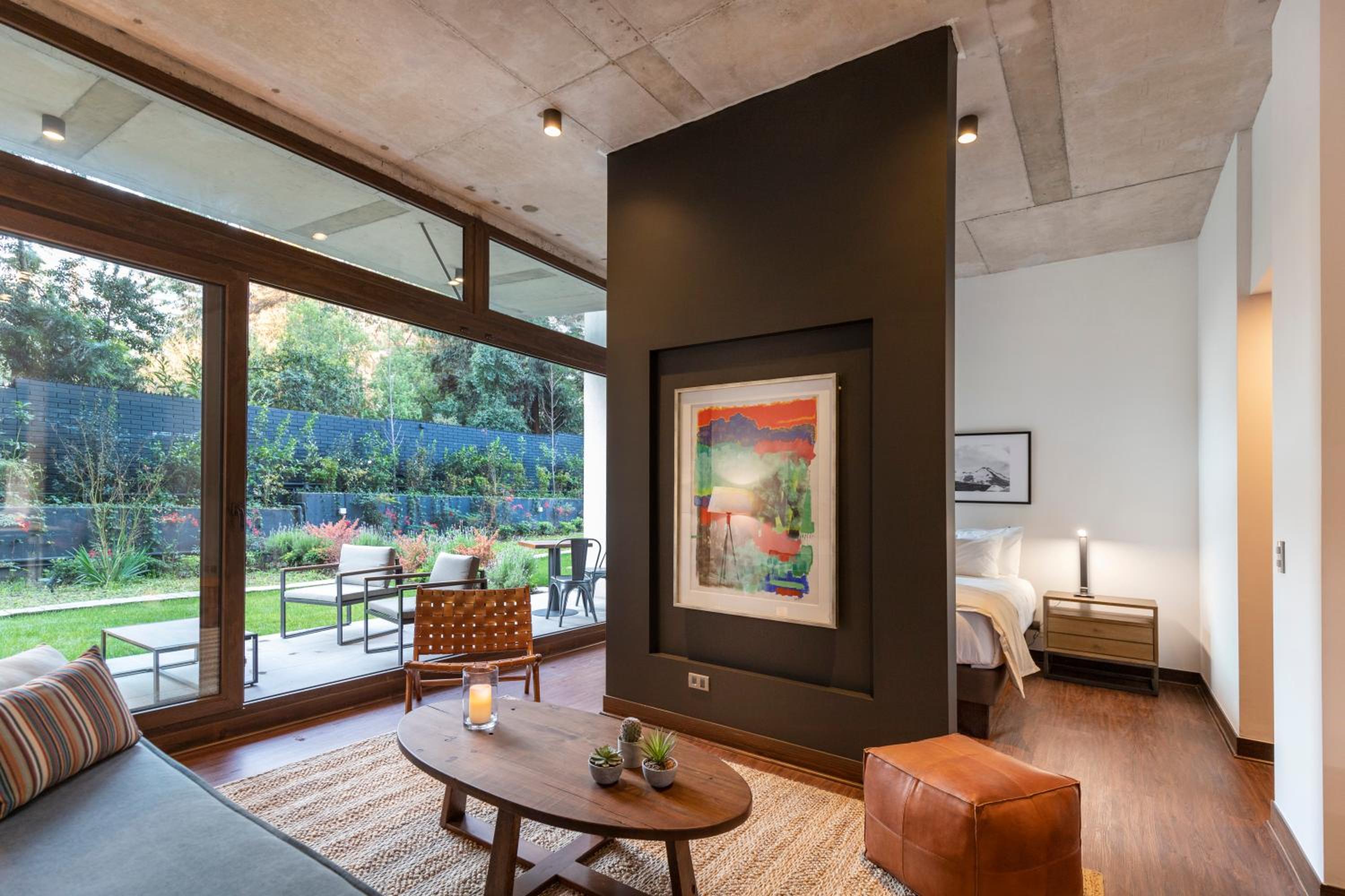Loft - Photo 1