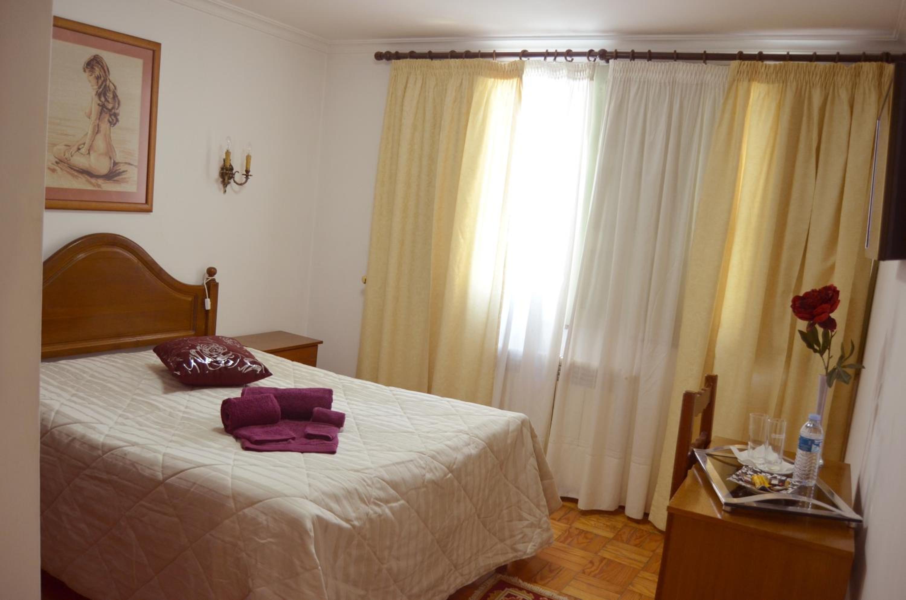 Double or Twin Room photo 1
