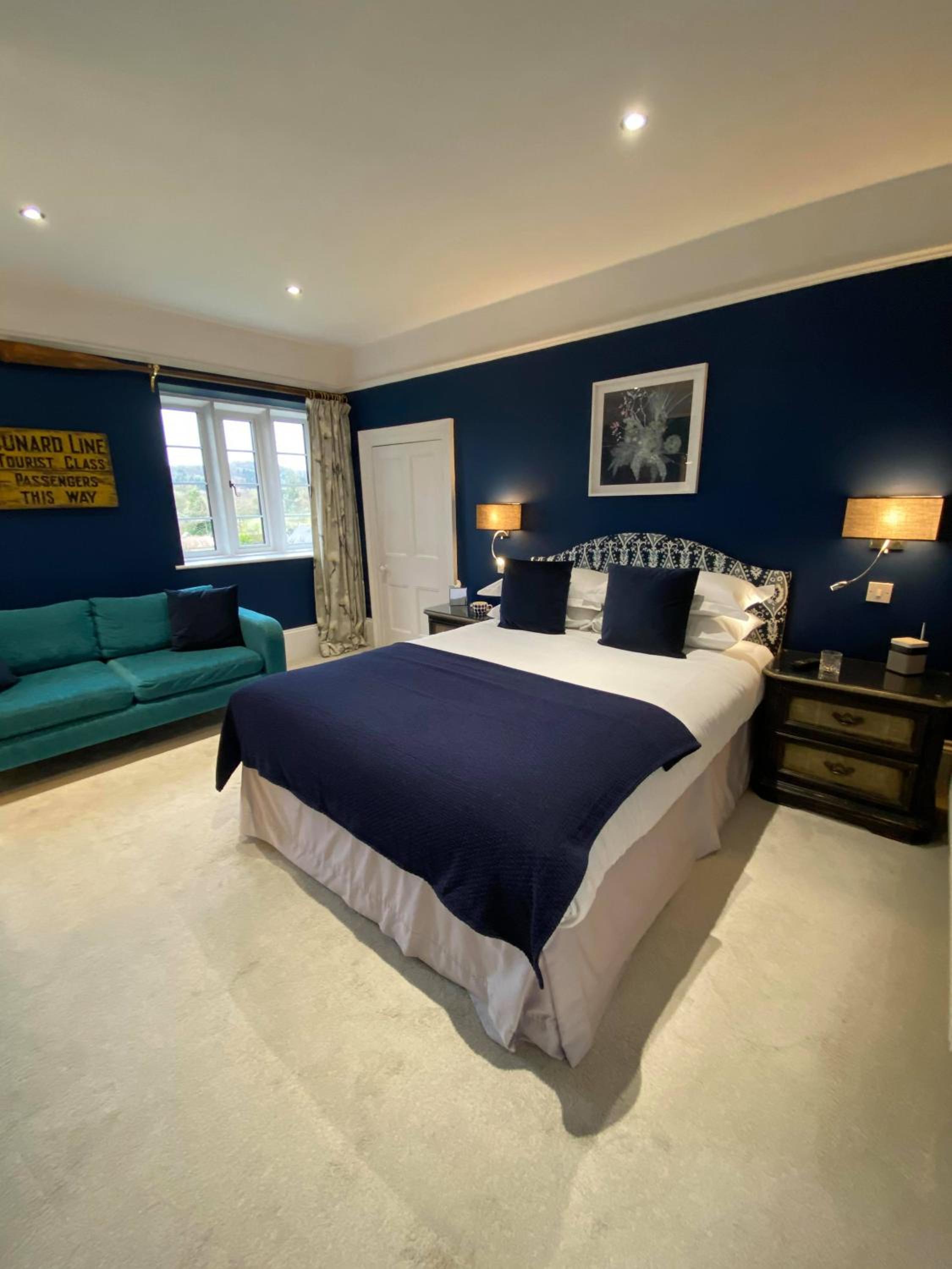 Superior King Room photo 2