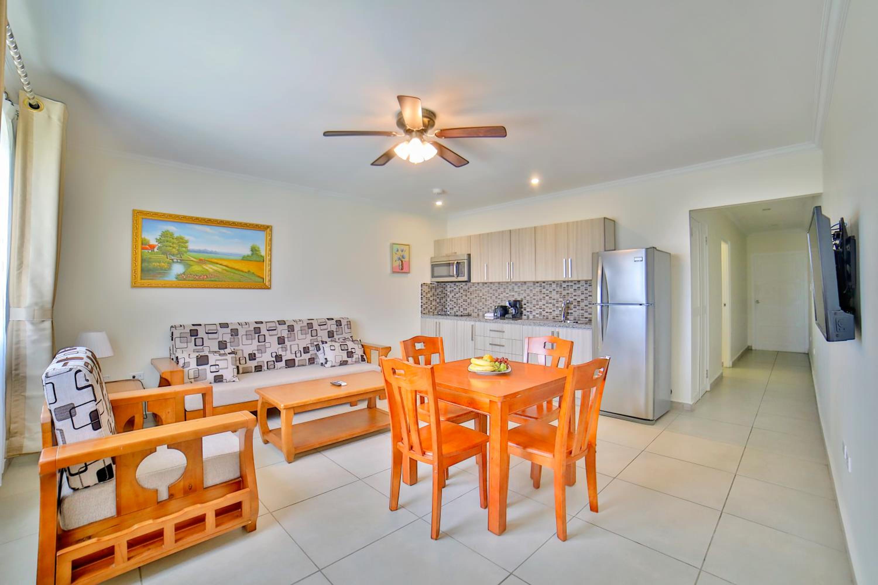 Two-Bedroom Apartment with Terrace photo 2