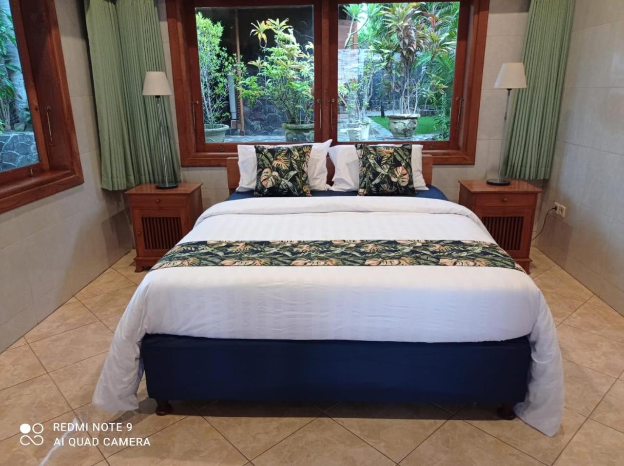 Villa - Beach Front photo 1
