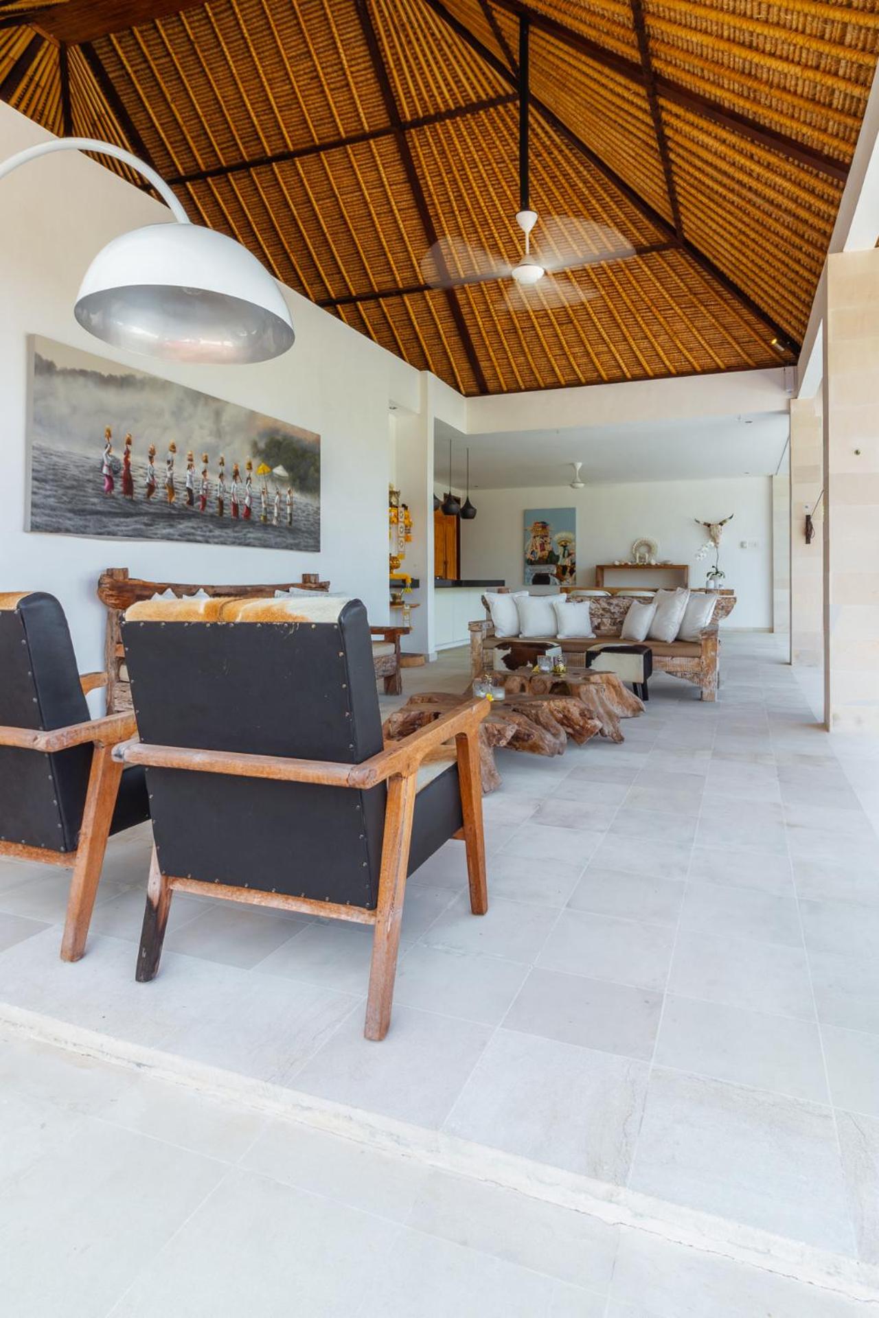Three-Bedroom Villa - Photo 11
