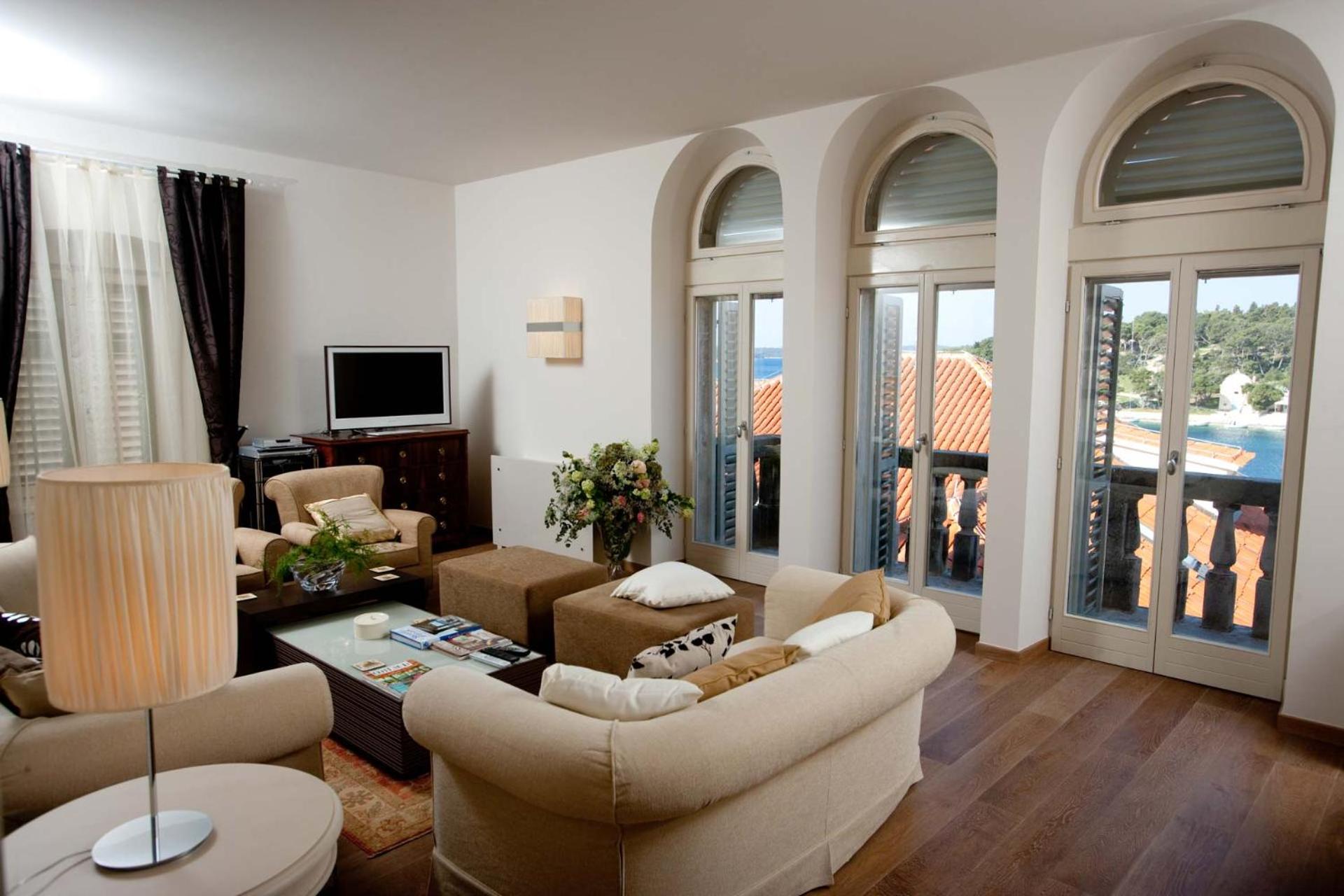 Five-Bedroom Villa