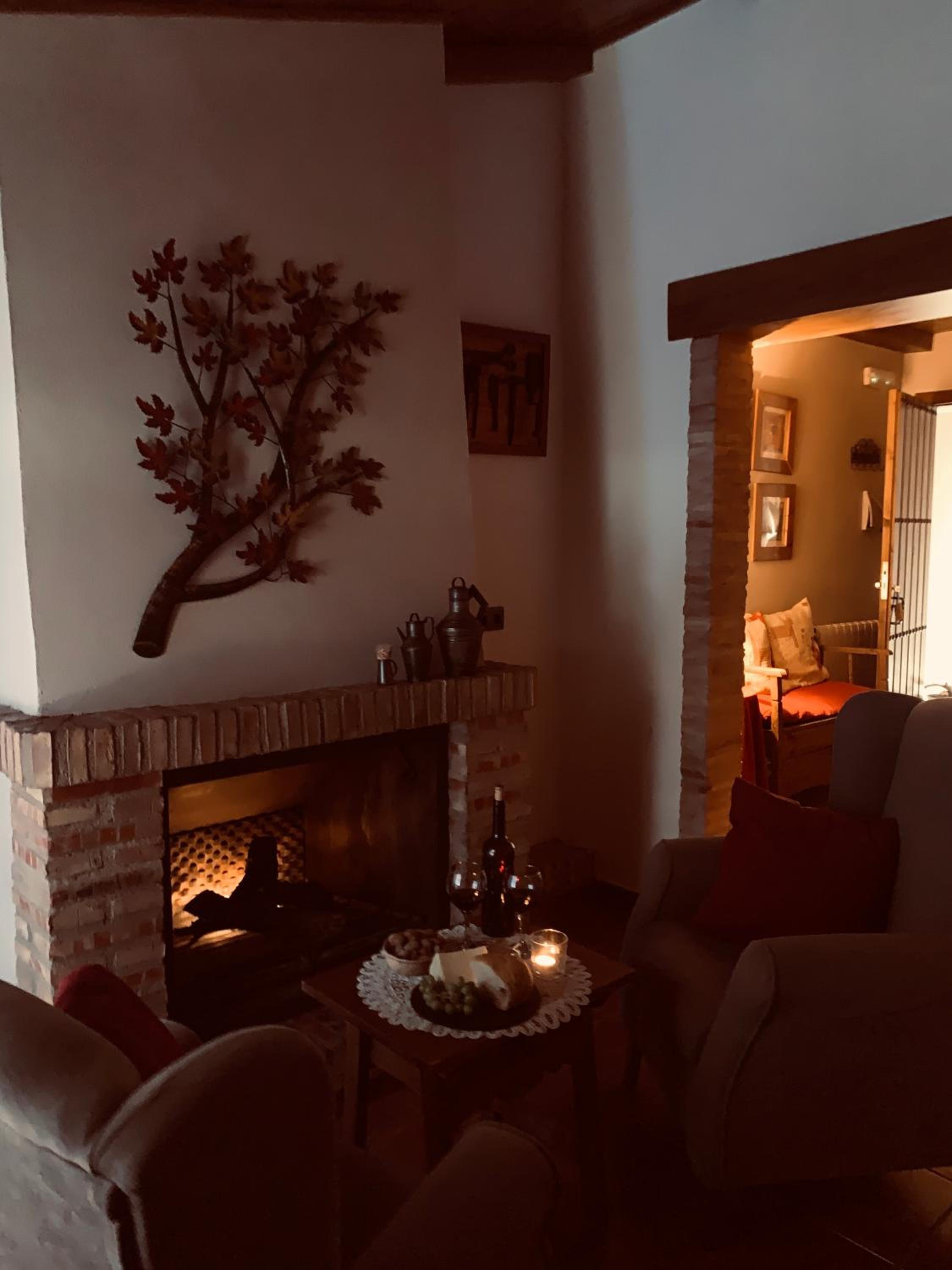 One Bedroom Apartment with Terrace - Photo 18