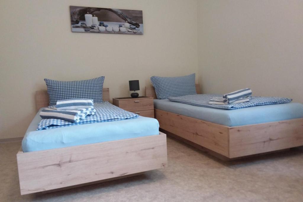 Triple Room with Shared Bathroom photo 1