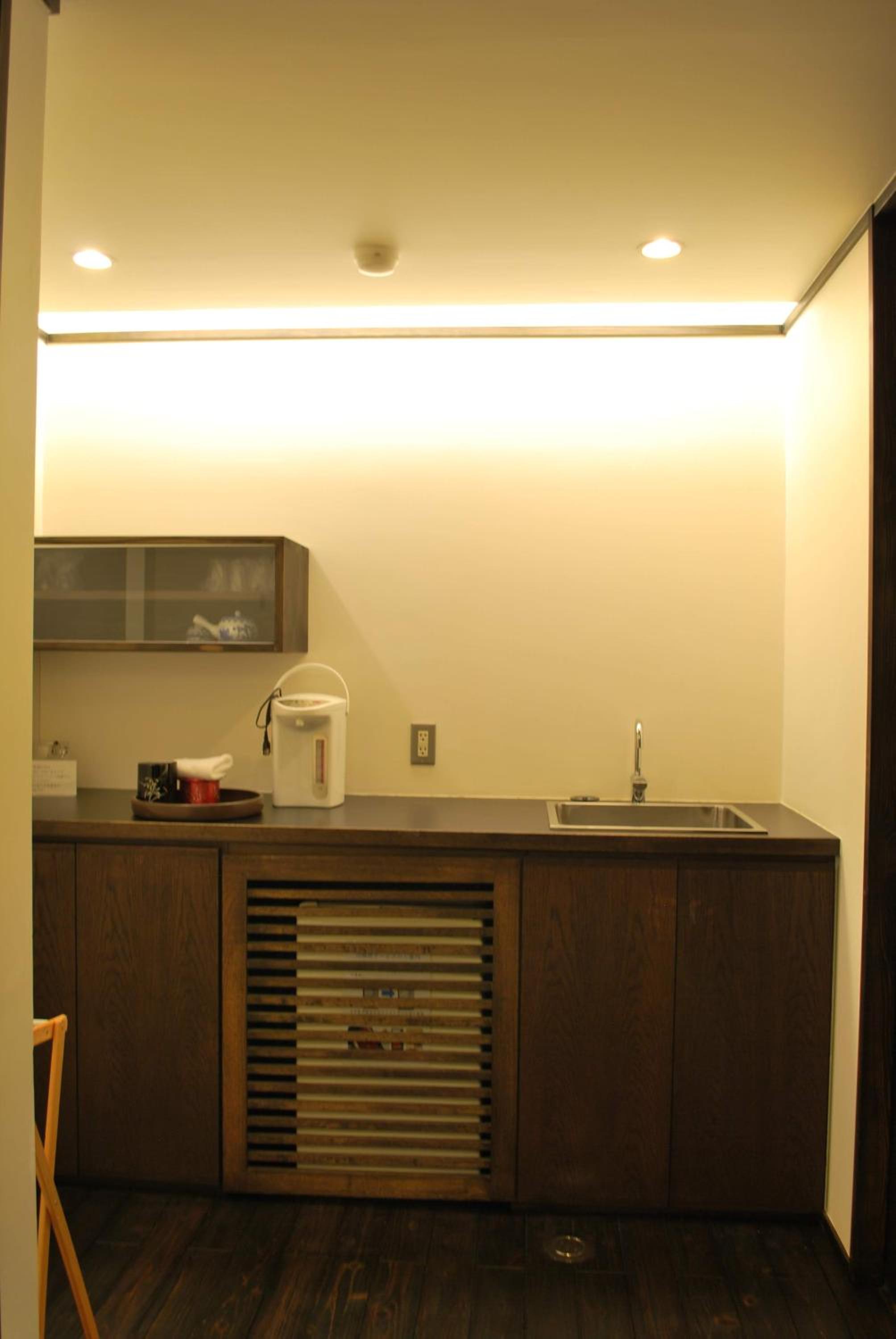 Standard Twin Room with Mountain View - Photo 6