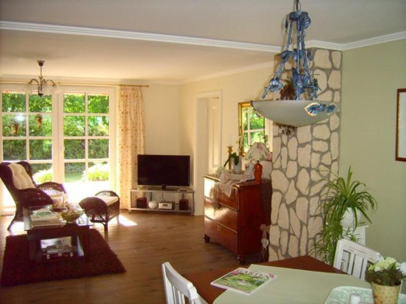 One-Bedroom Apartment with Terrace photo 1