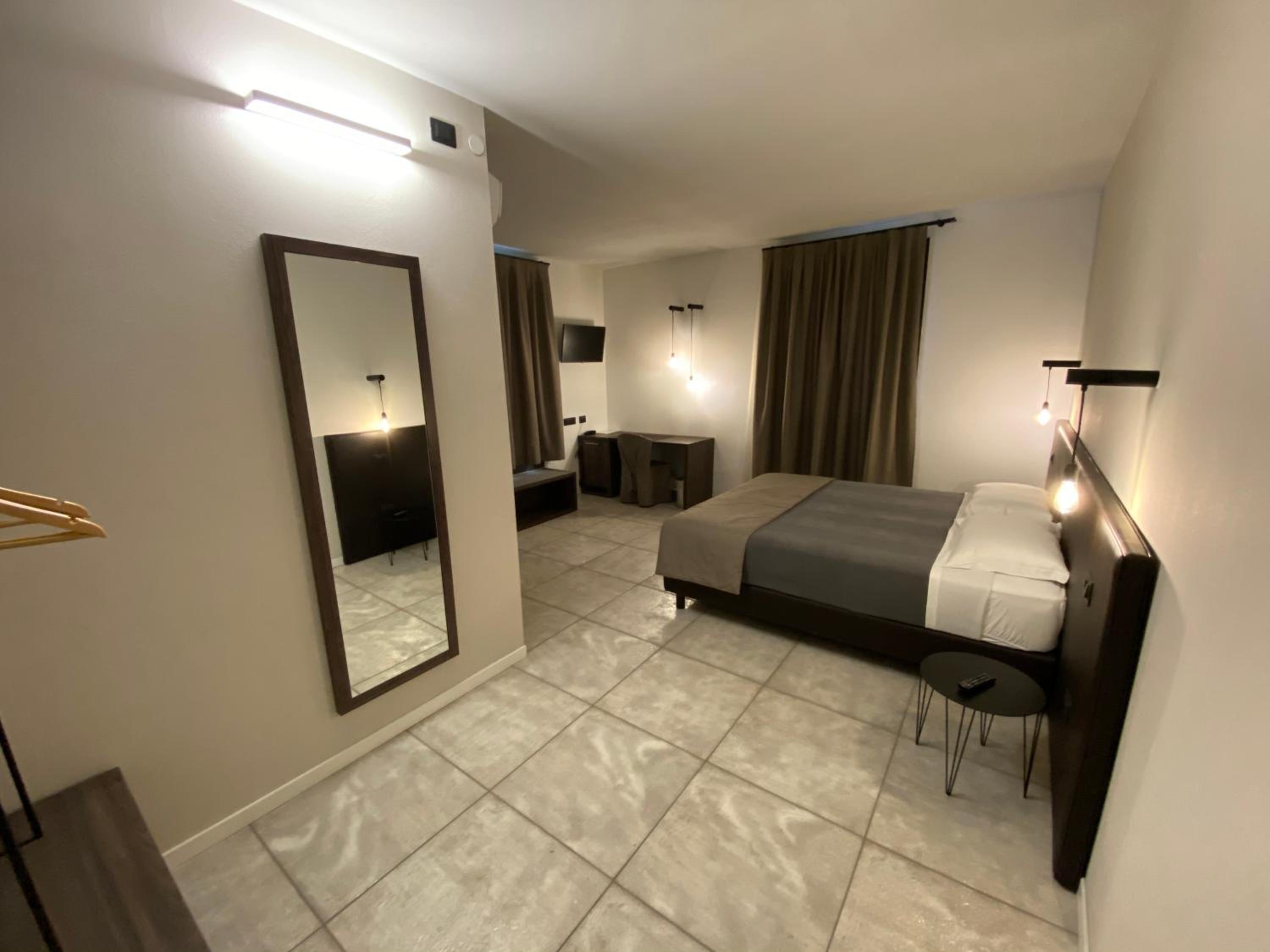 Family Double Room - Photo 1