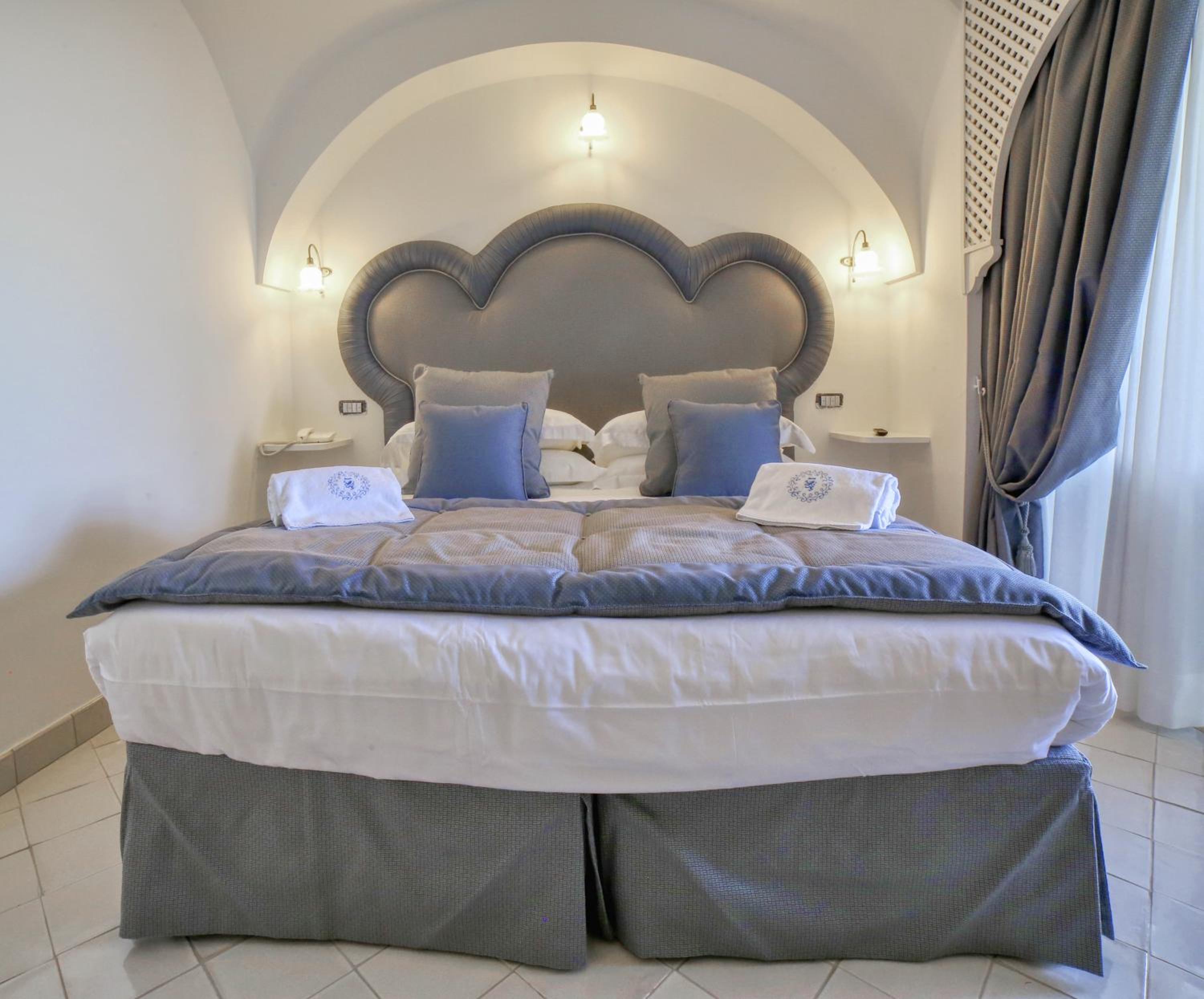 Deluxe Double Room with Bath