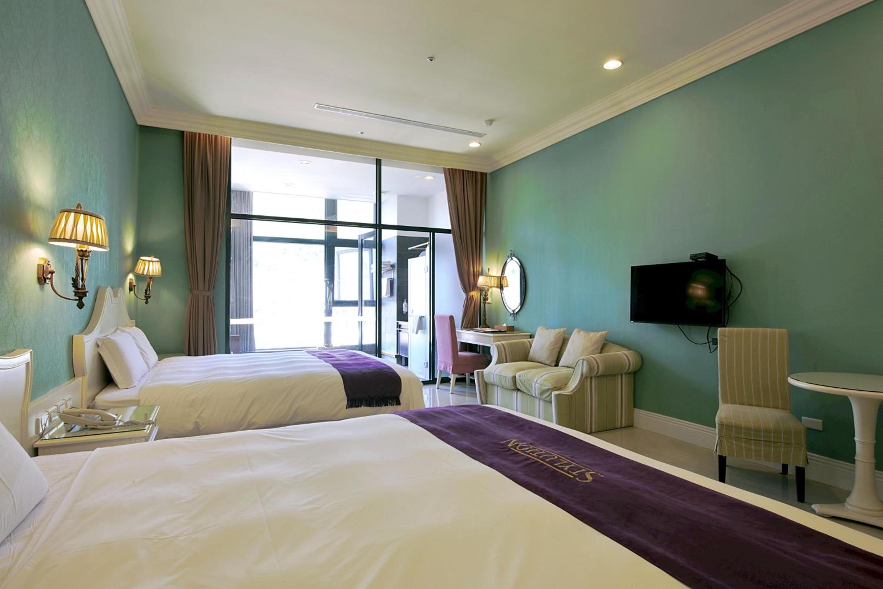 Standard Quadruple Room - Photo 4