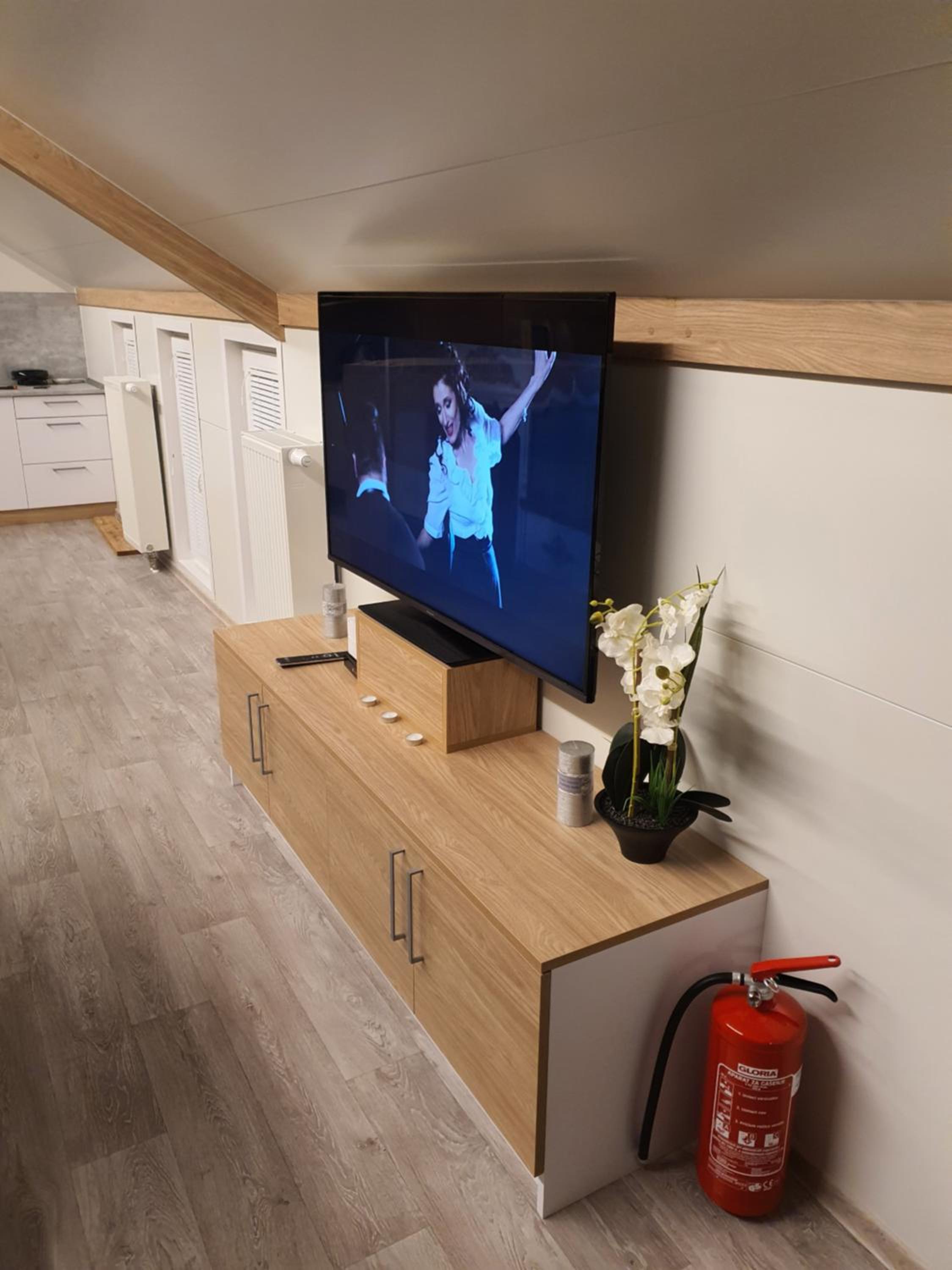 Two-Bedroom House - Photo 1