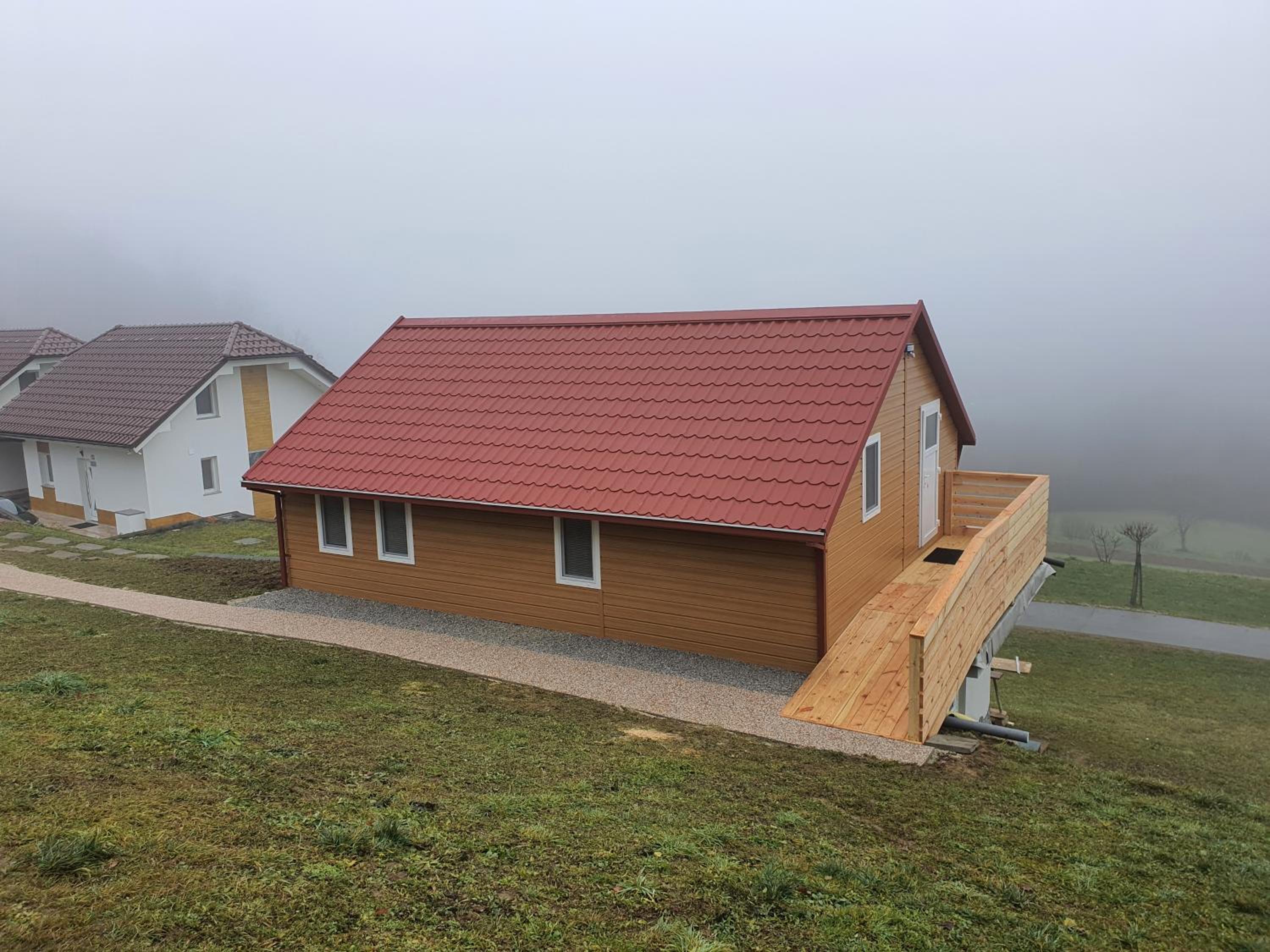 Two-Bedroom House - Photo 6