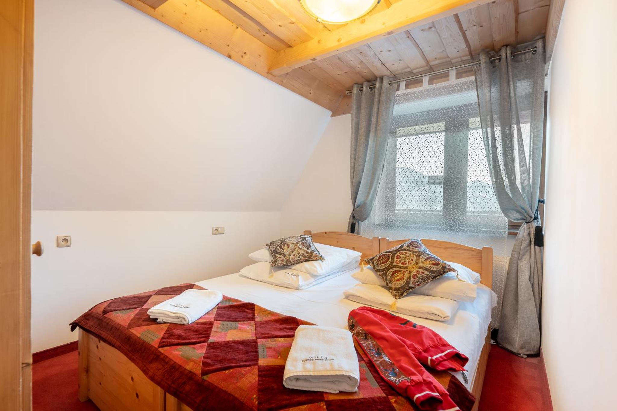 Quintuple Room photo 3