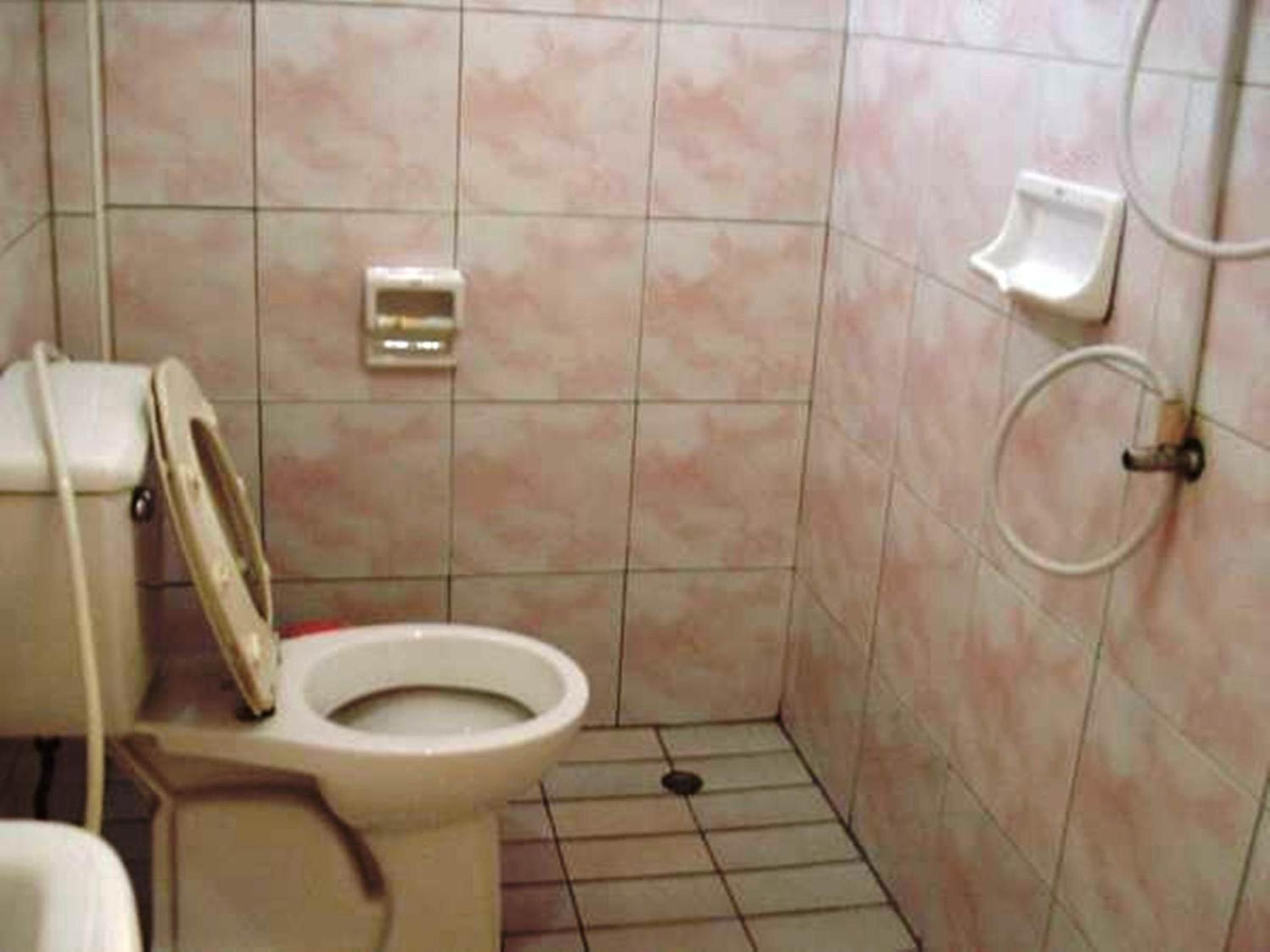 Double or Twin Room with Fan photo 3