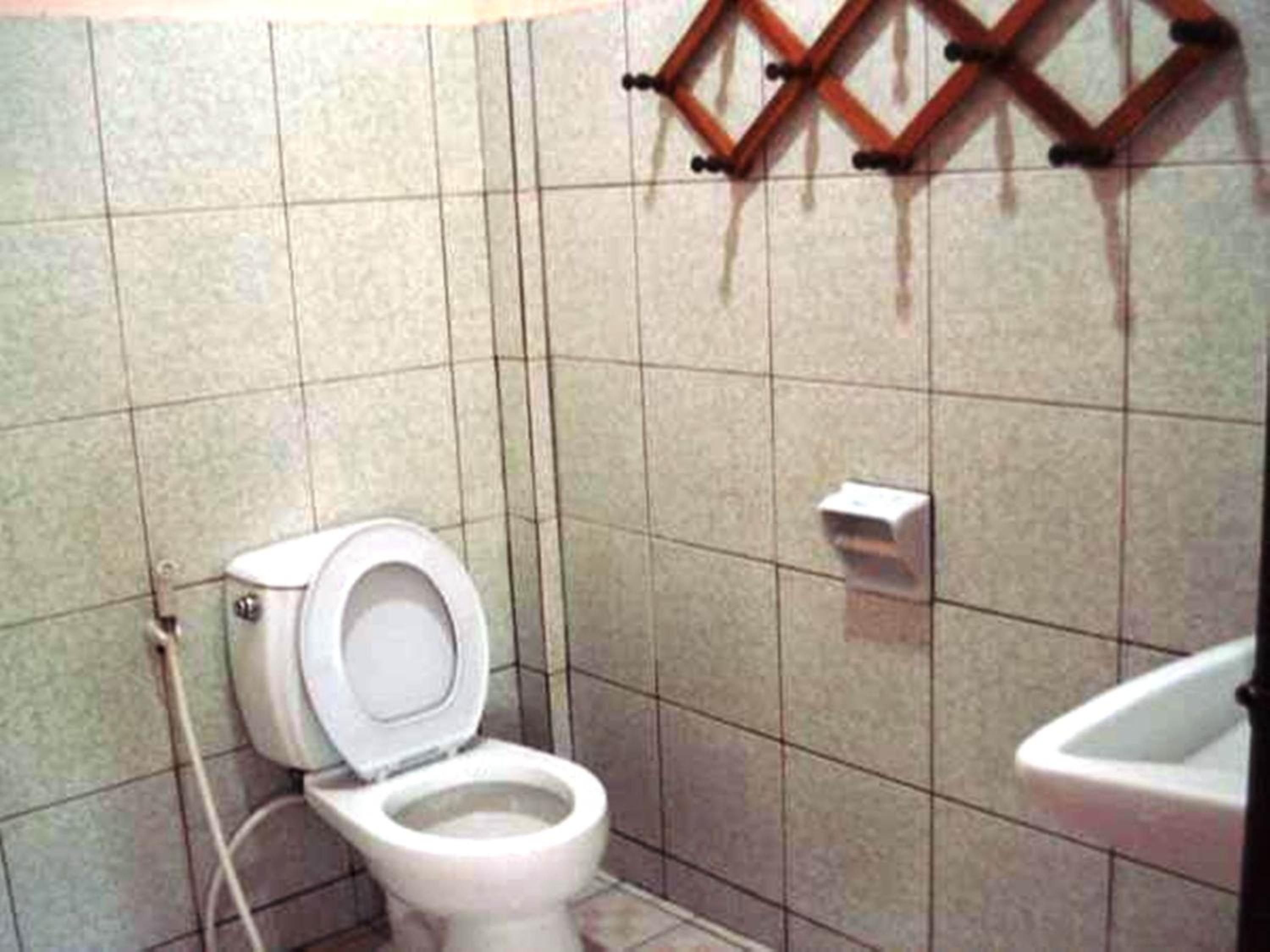 Single Room with Fan photo 3
