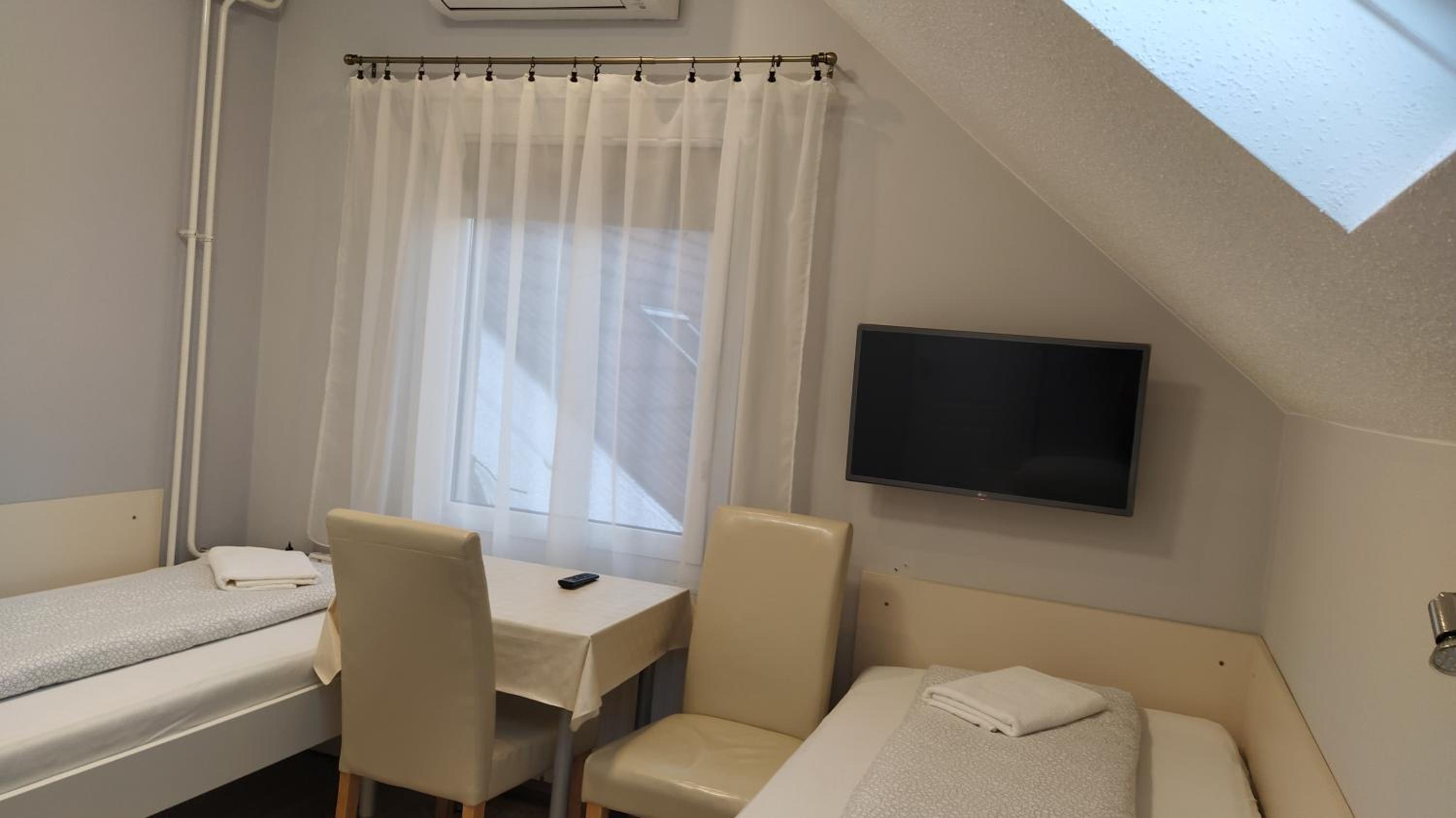 Twin Room with Private Bathroom