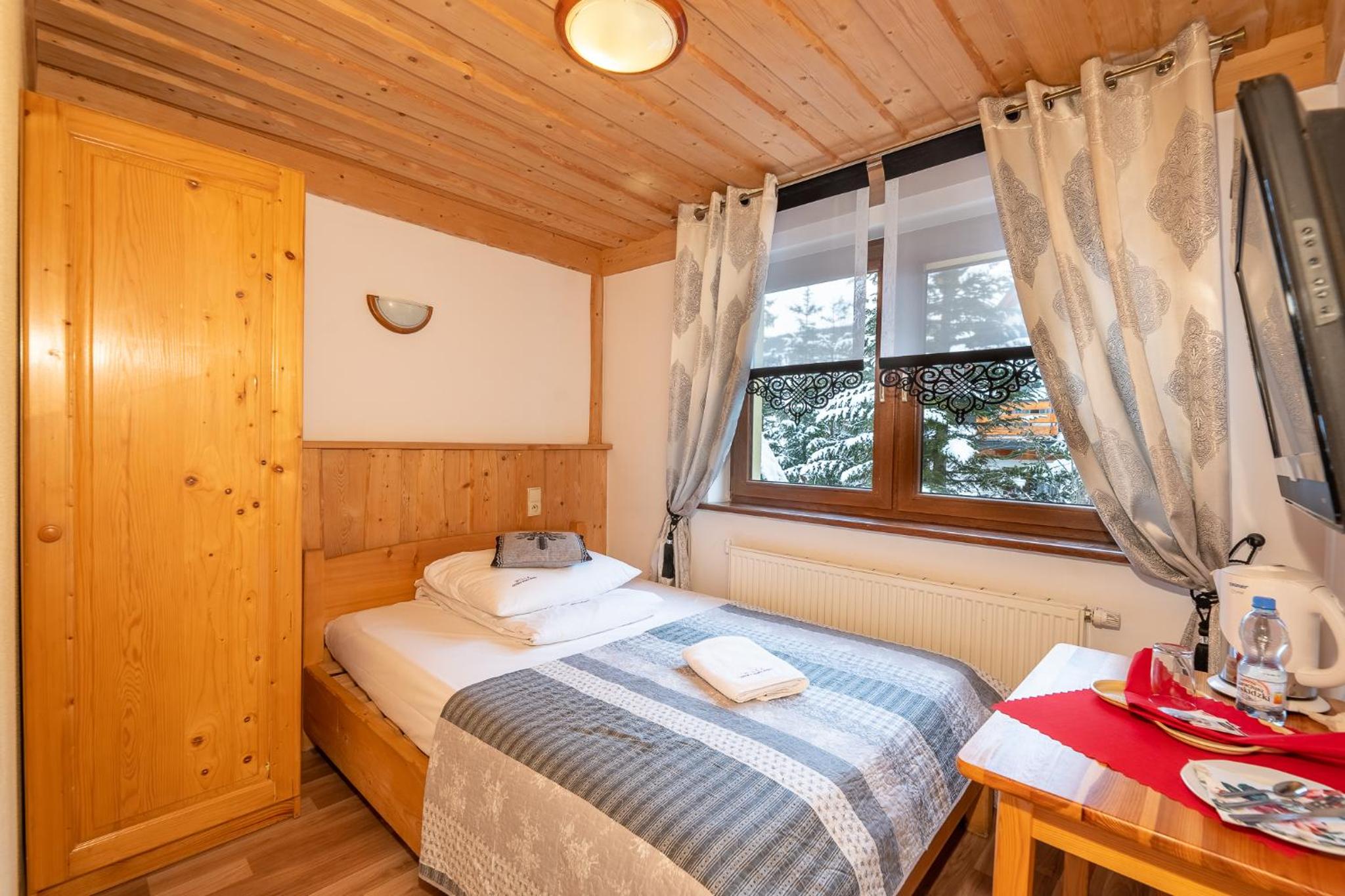 Single Room photo 1