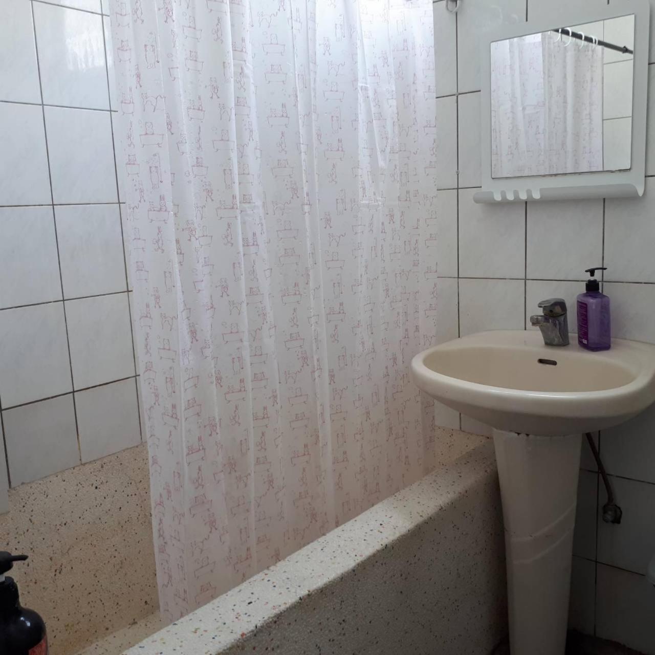 Standard Double Room with Shared Bathroom photo 3