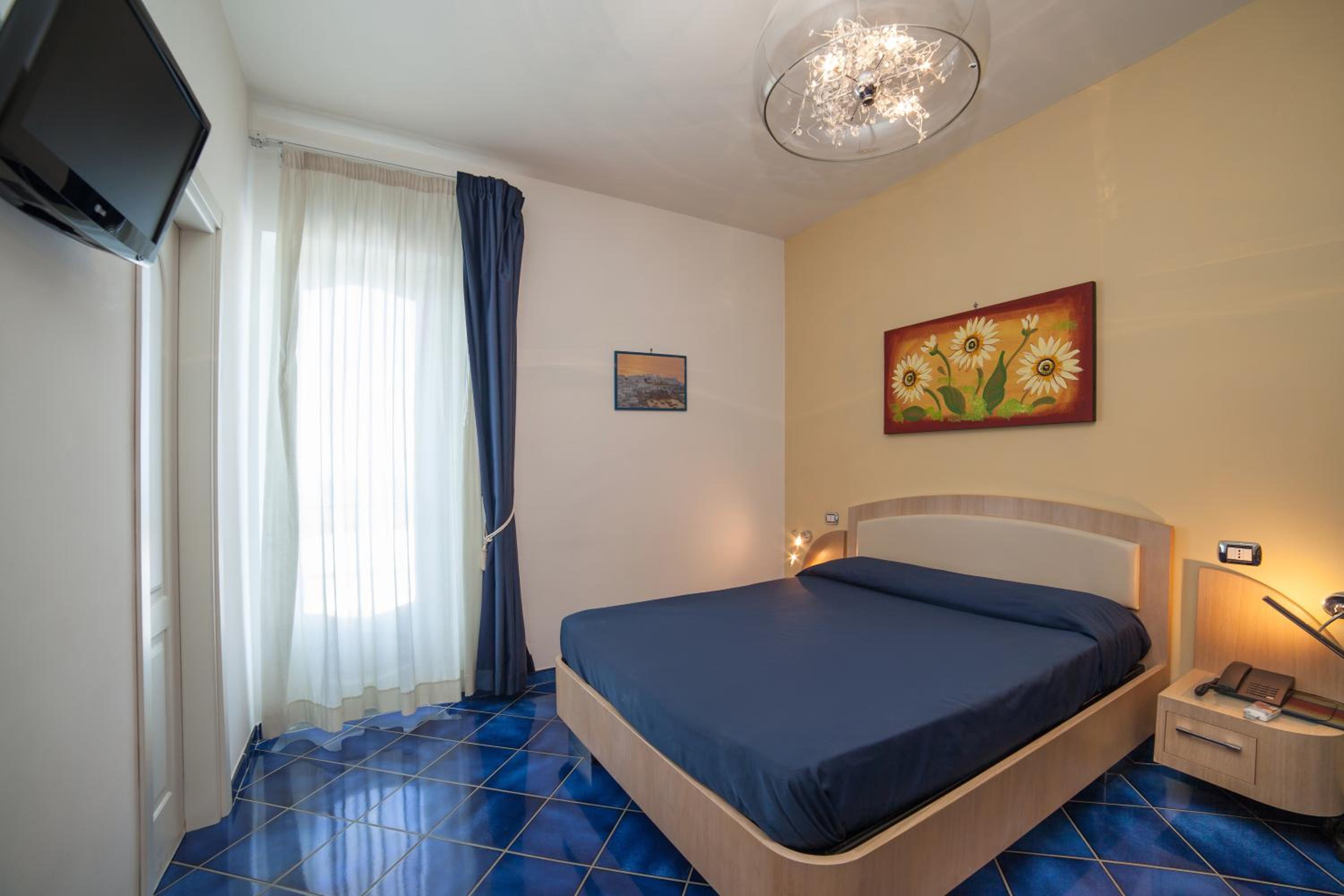 Quarto Duplo Conforto com Terraço e Vista para o Mar