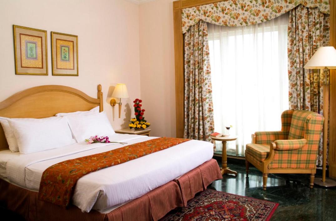 Suite - Photo 4