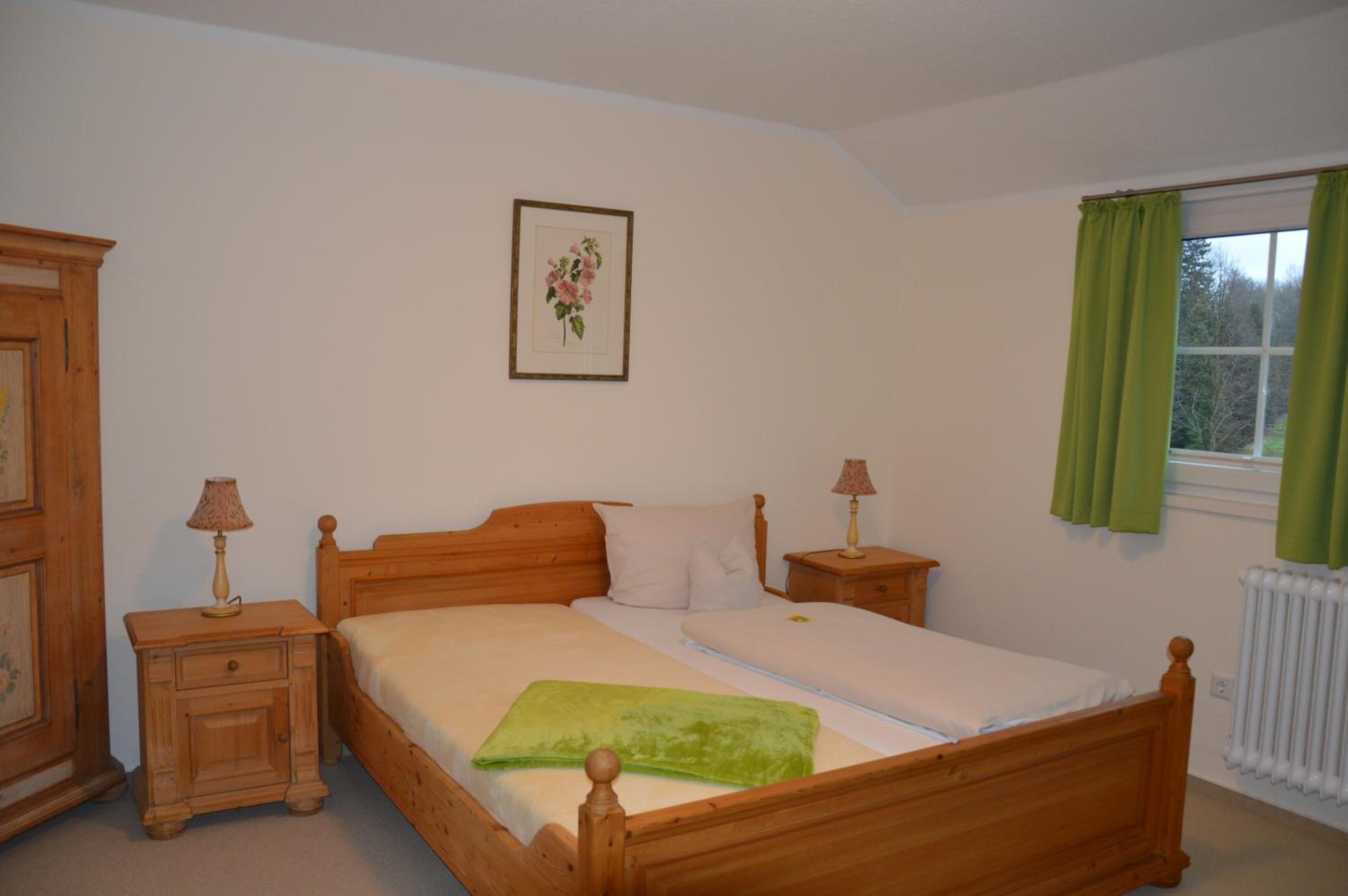 Budget Double Room - Photo 3