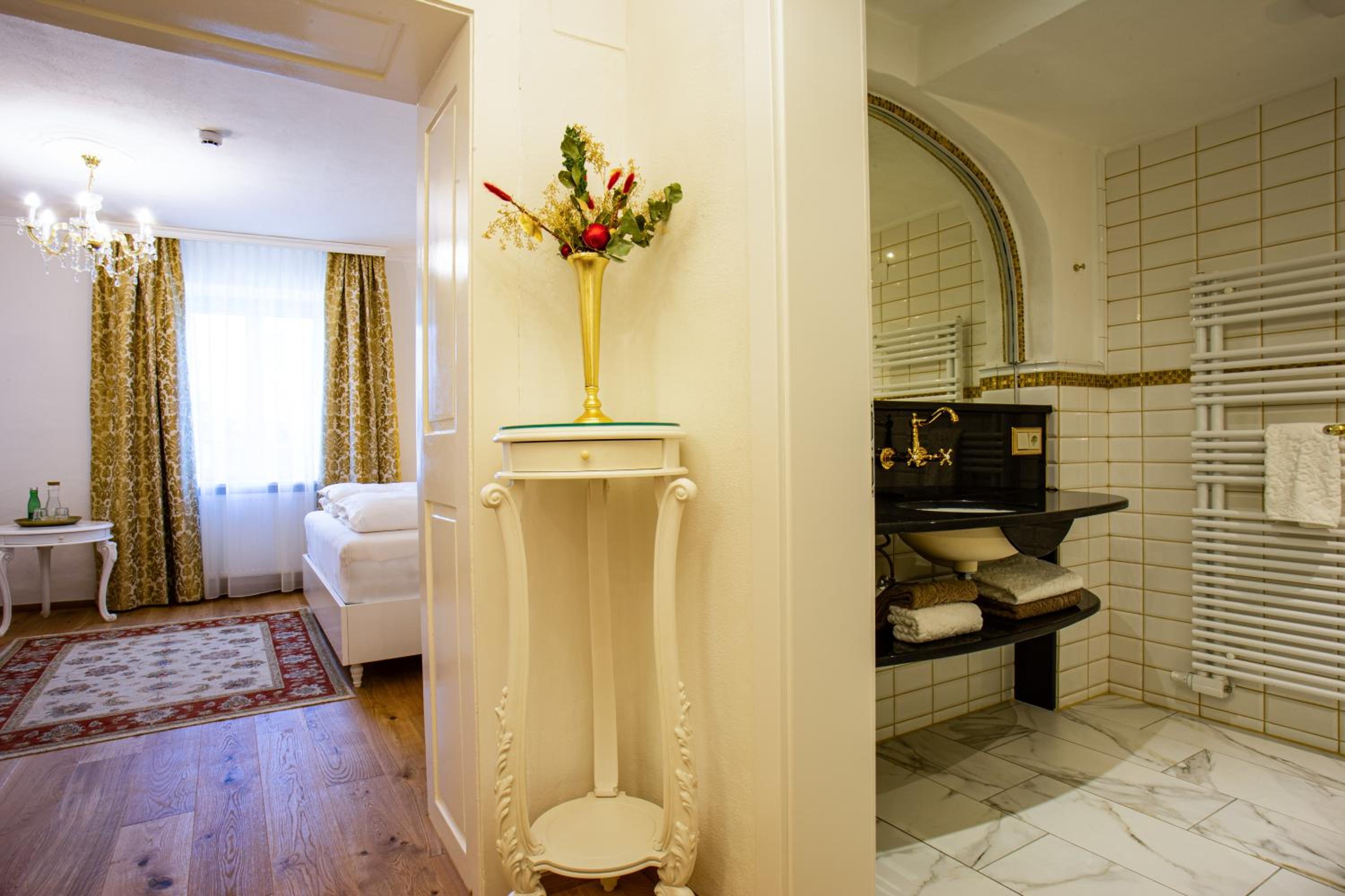 Deluxe Double Room - Photo 6