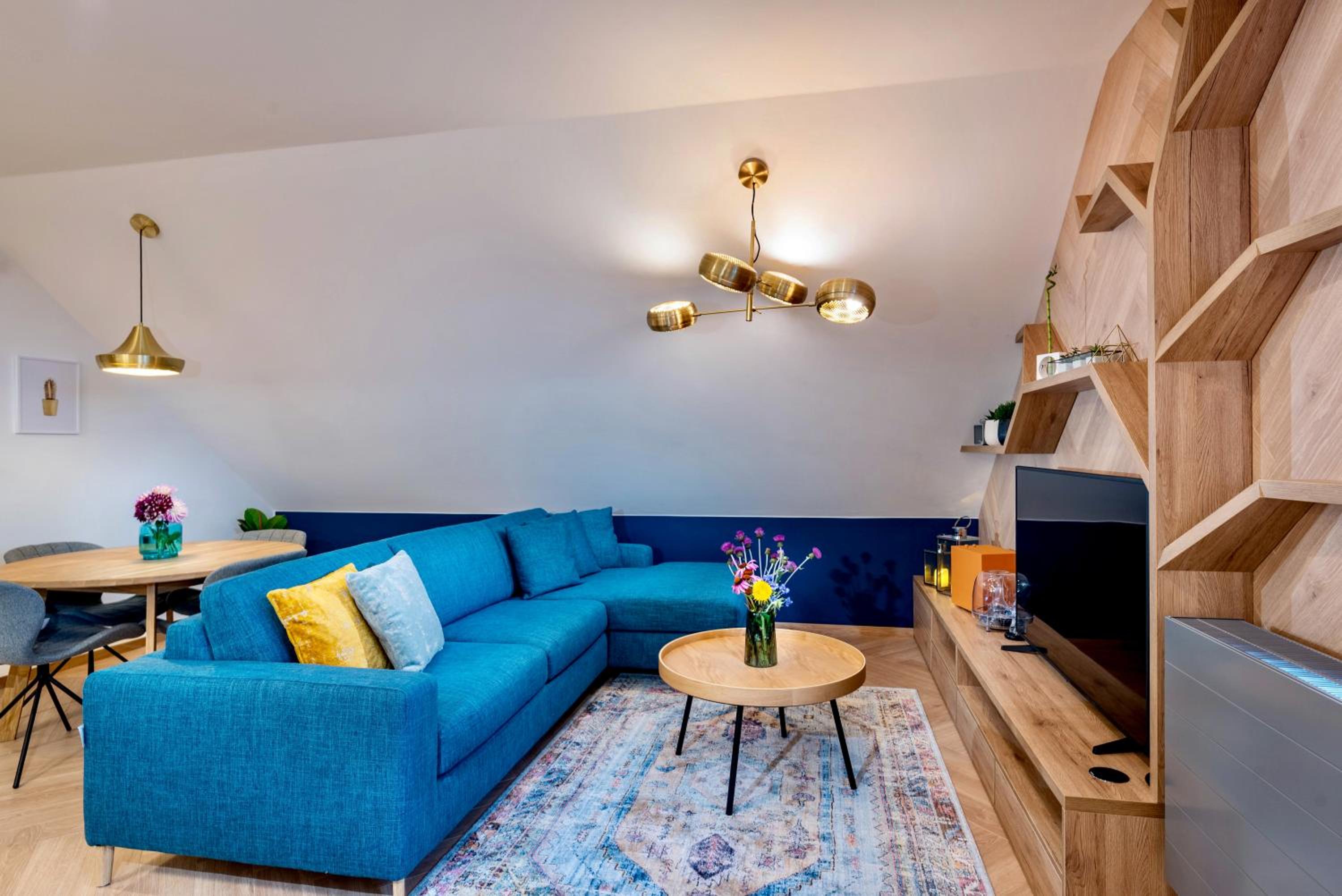 One-Bedroom Apartment with Balcony - Photo 2