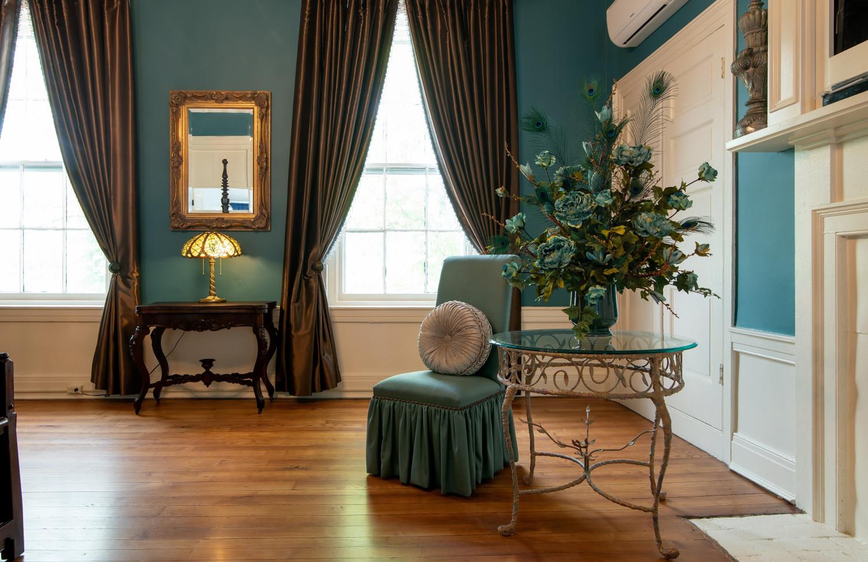 Superior King Room - Photo 7