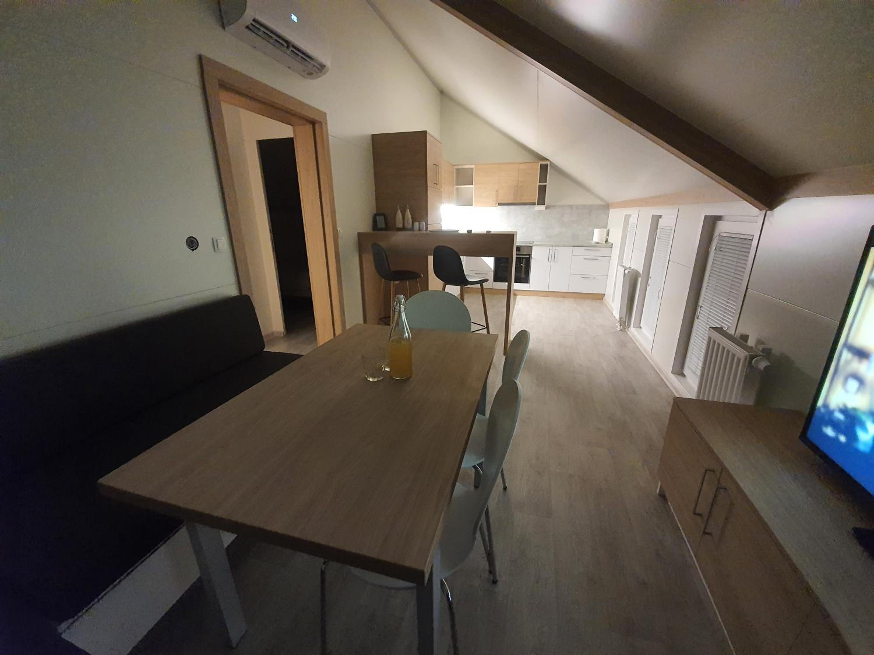 Two-Bedroom House - Photo 27