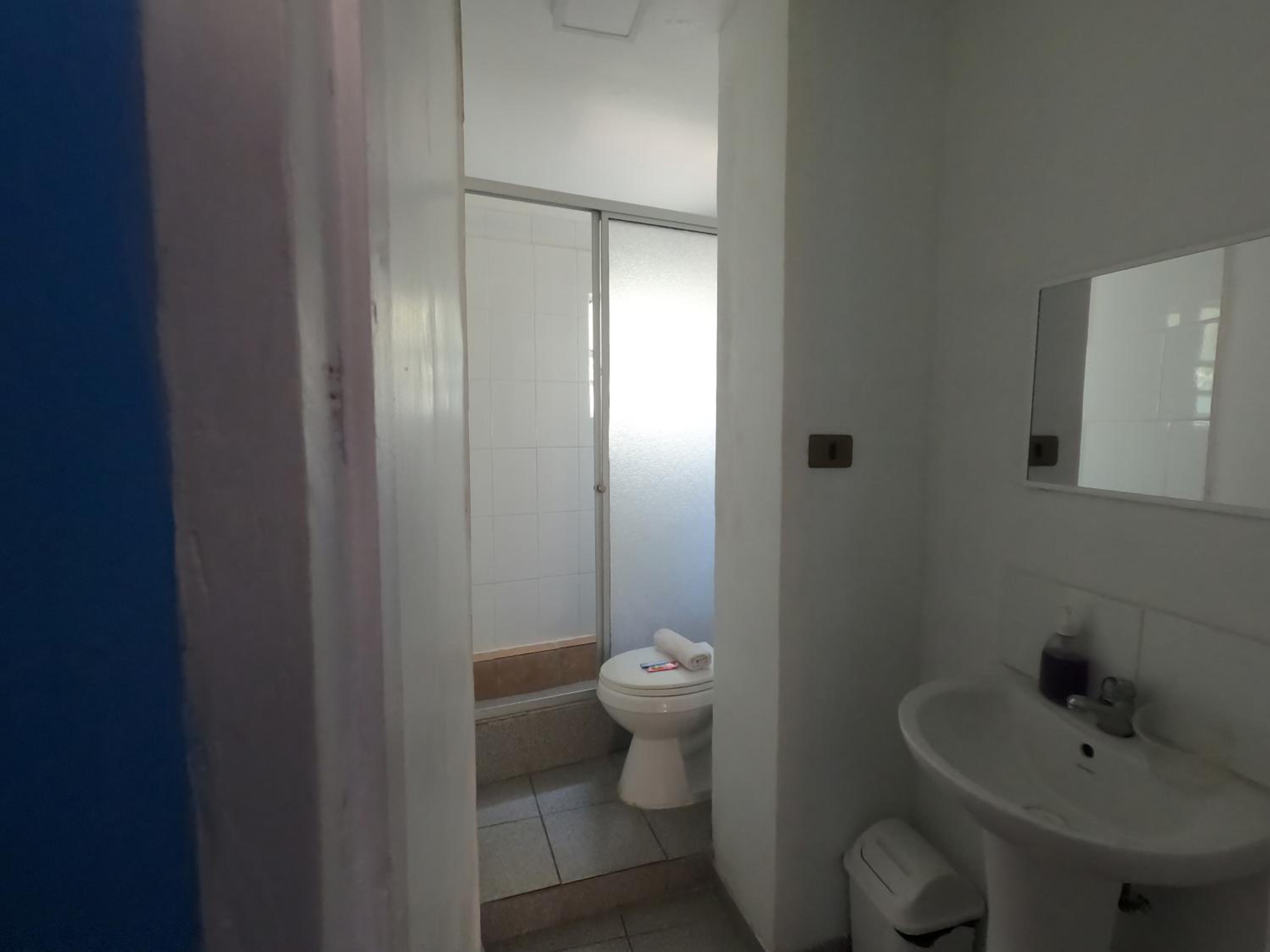 Triple Room with Private Bathroom photo 2