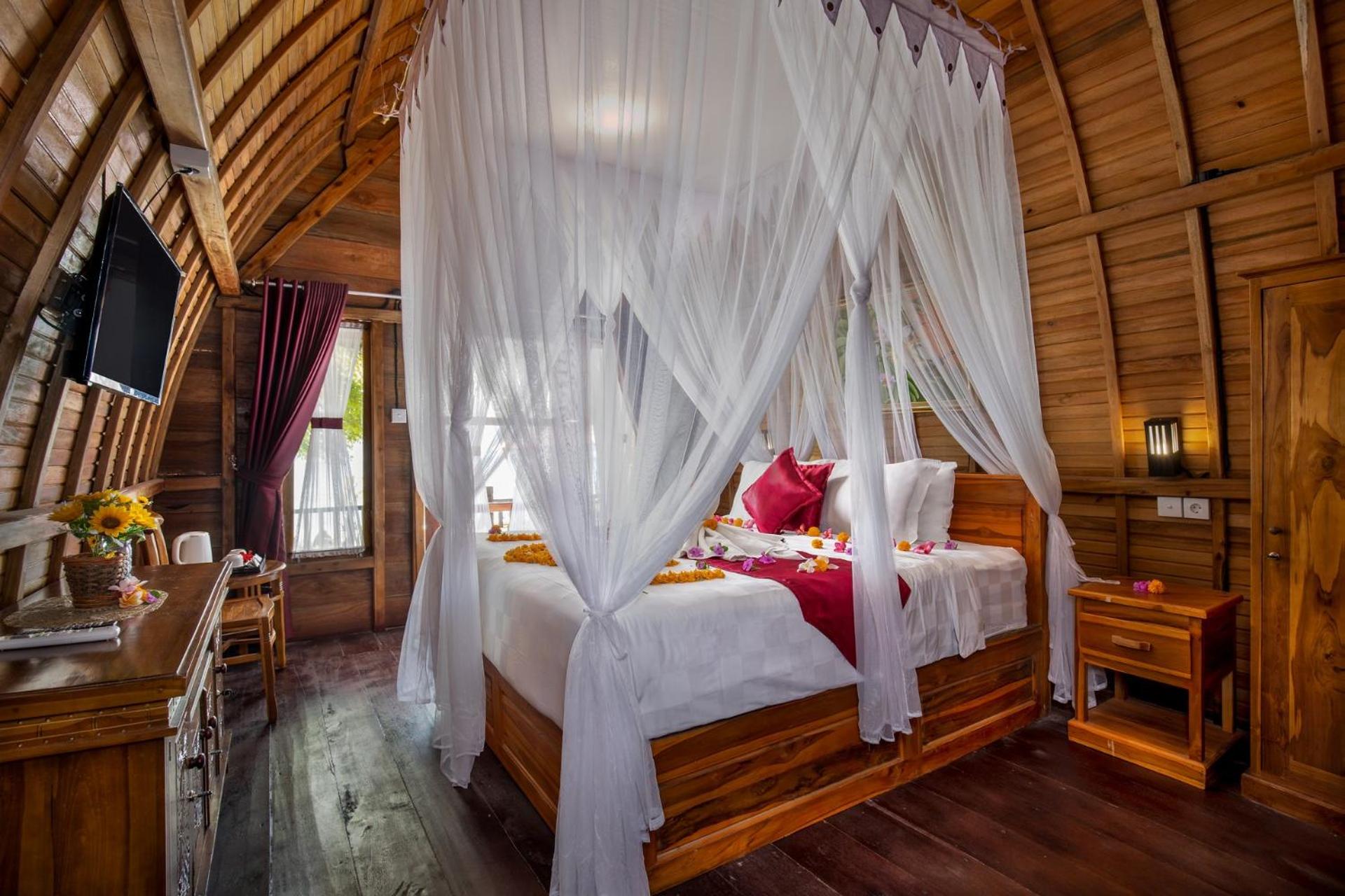 Double Room with Sea View - Photo 1