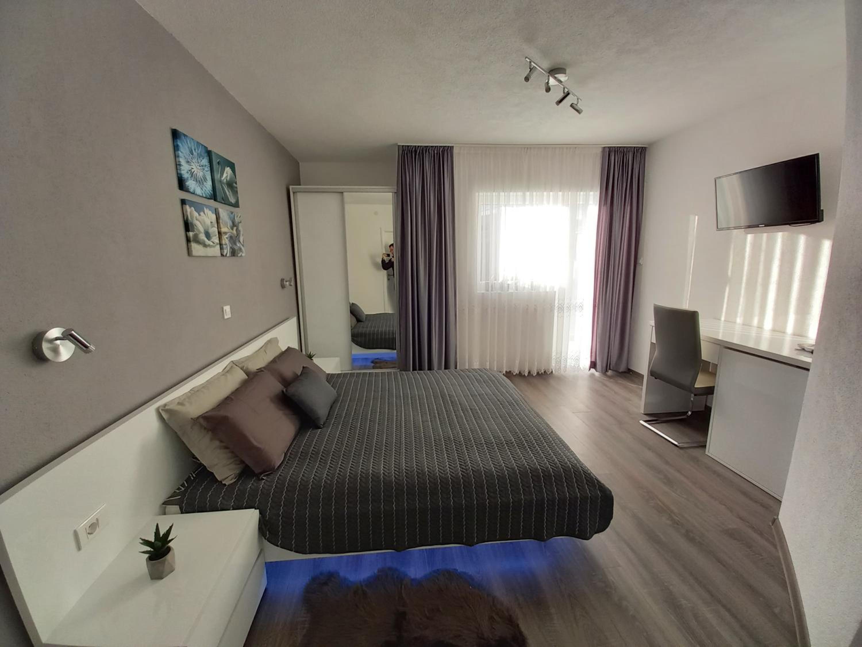 Deluxe Double Room with Balcony