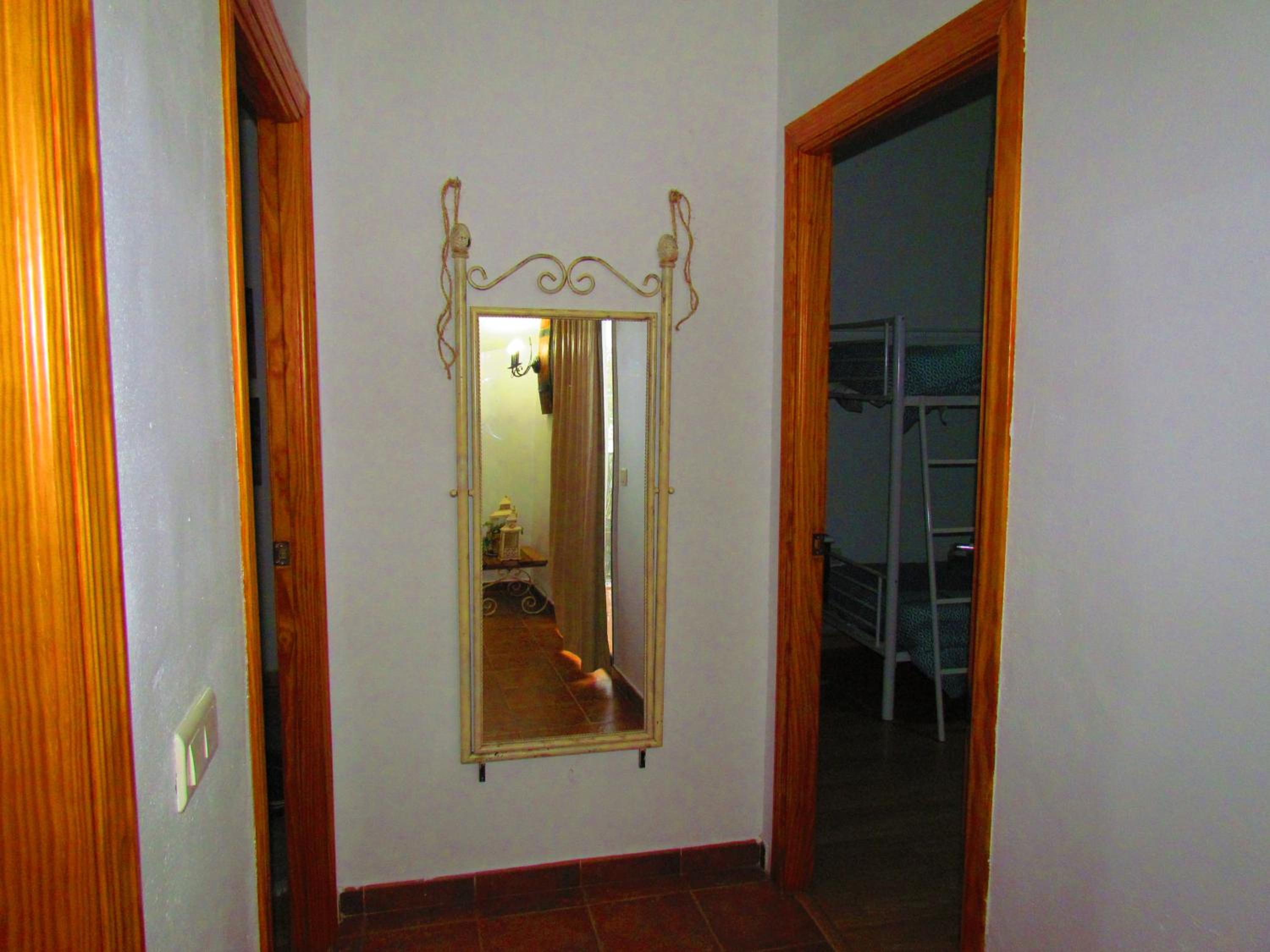 Apartment - Split Level - Photo 48