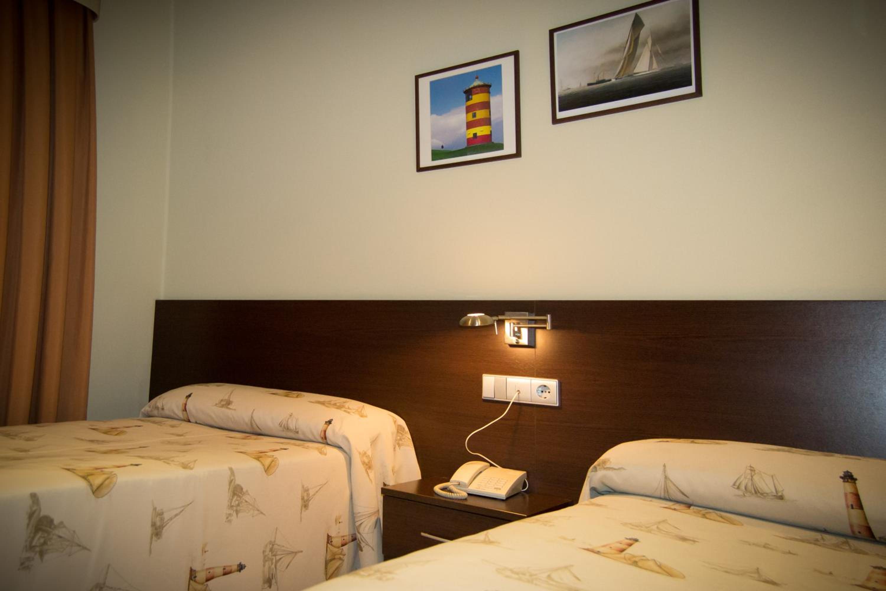 Economy Double or Twin Room - Photo 24