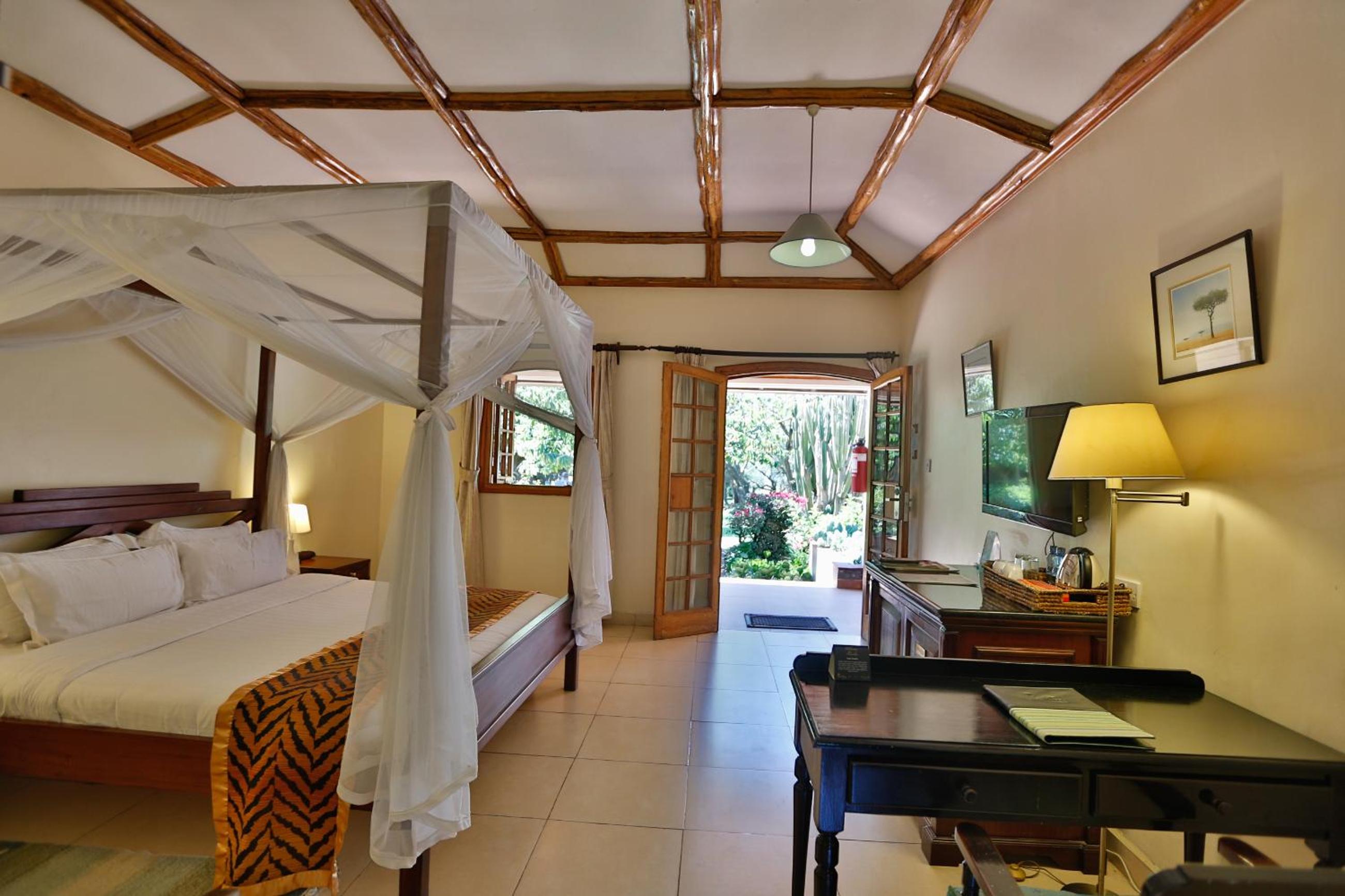 Deluxe Double or Twin Room - Photo 2