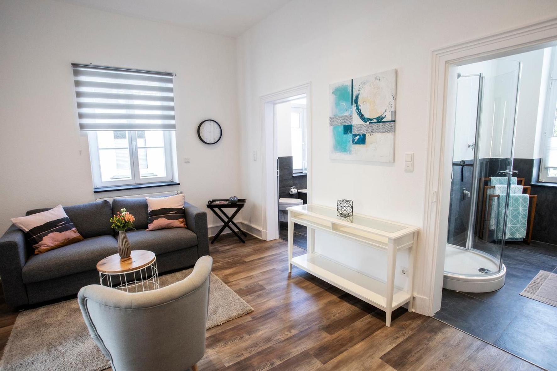 Deluxe Apartment photo 2