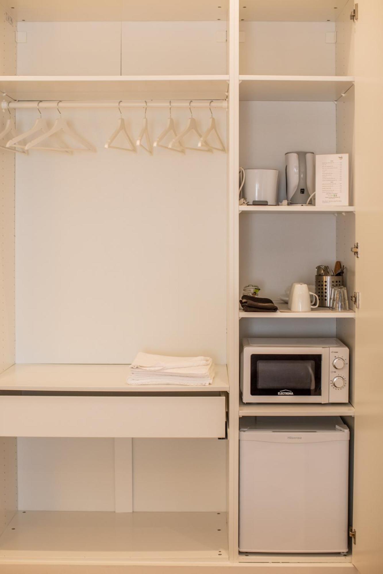 Double Room - Photo 6