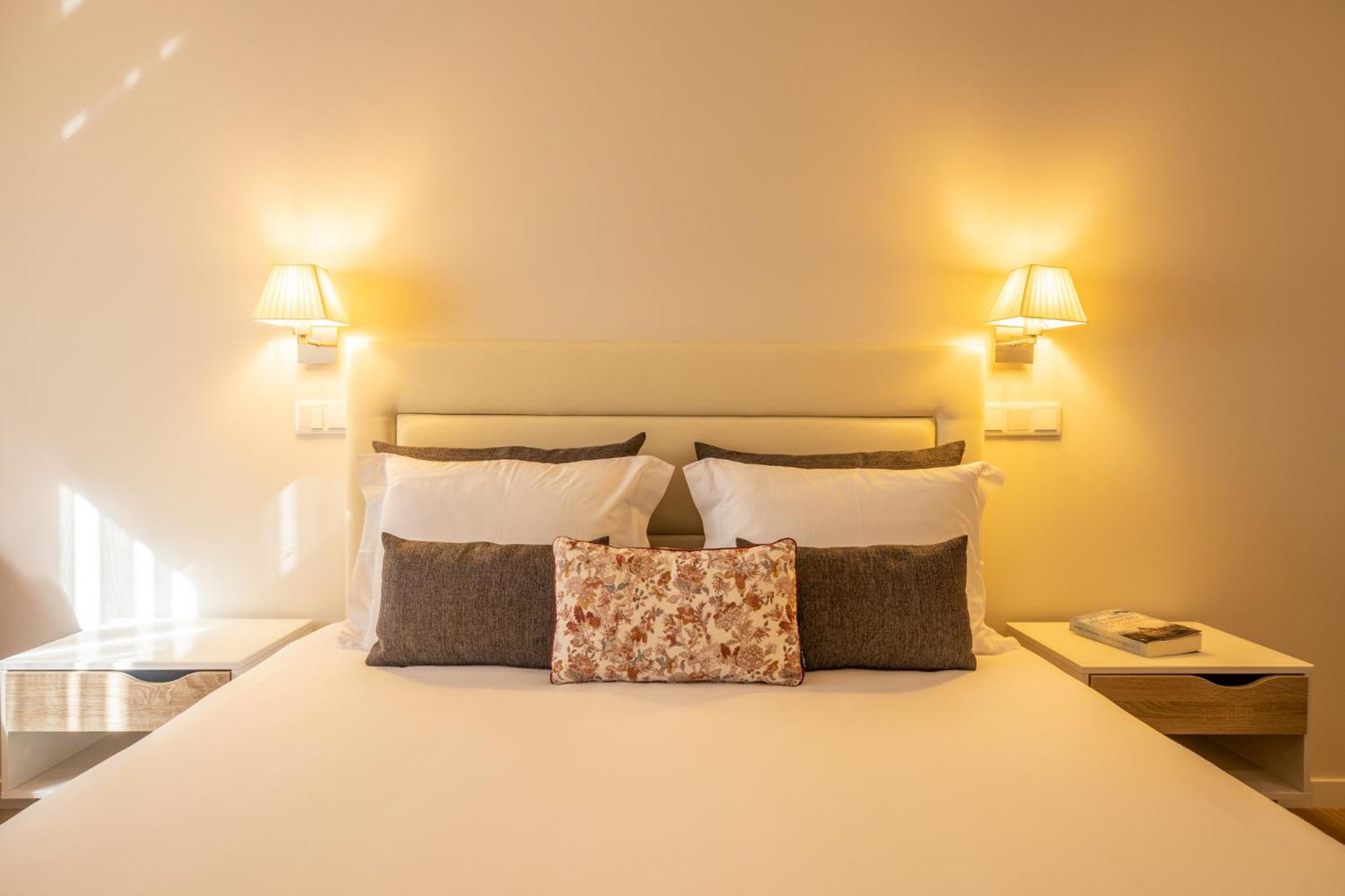 Double Room - Photo 7