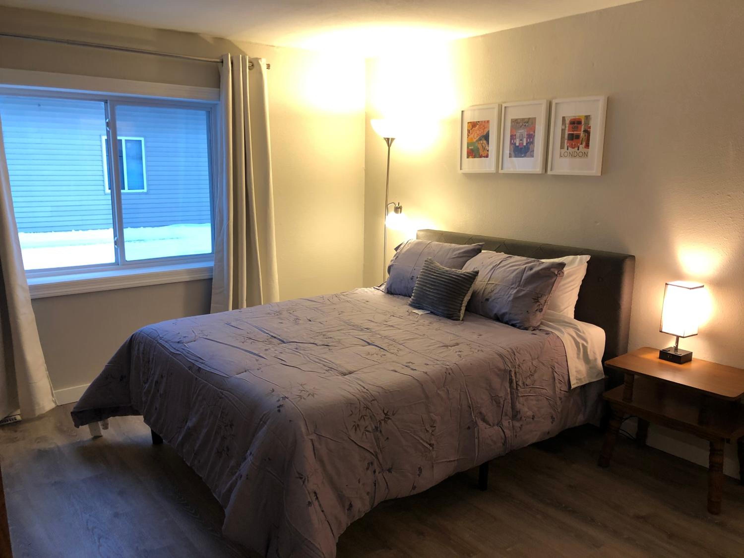 Two-Bedroom Apartment - Photo 8