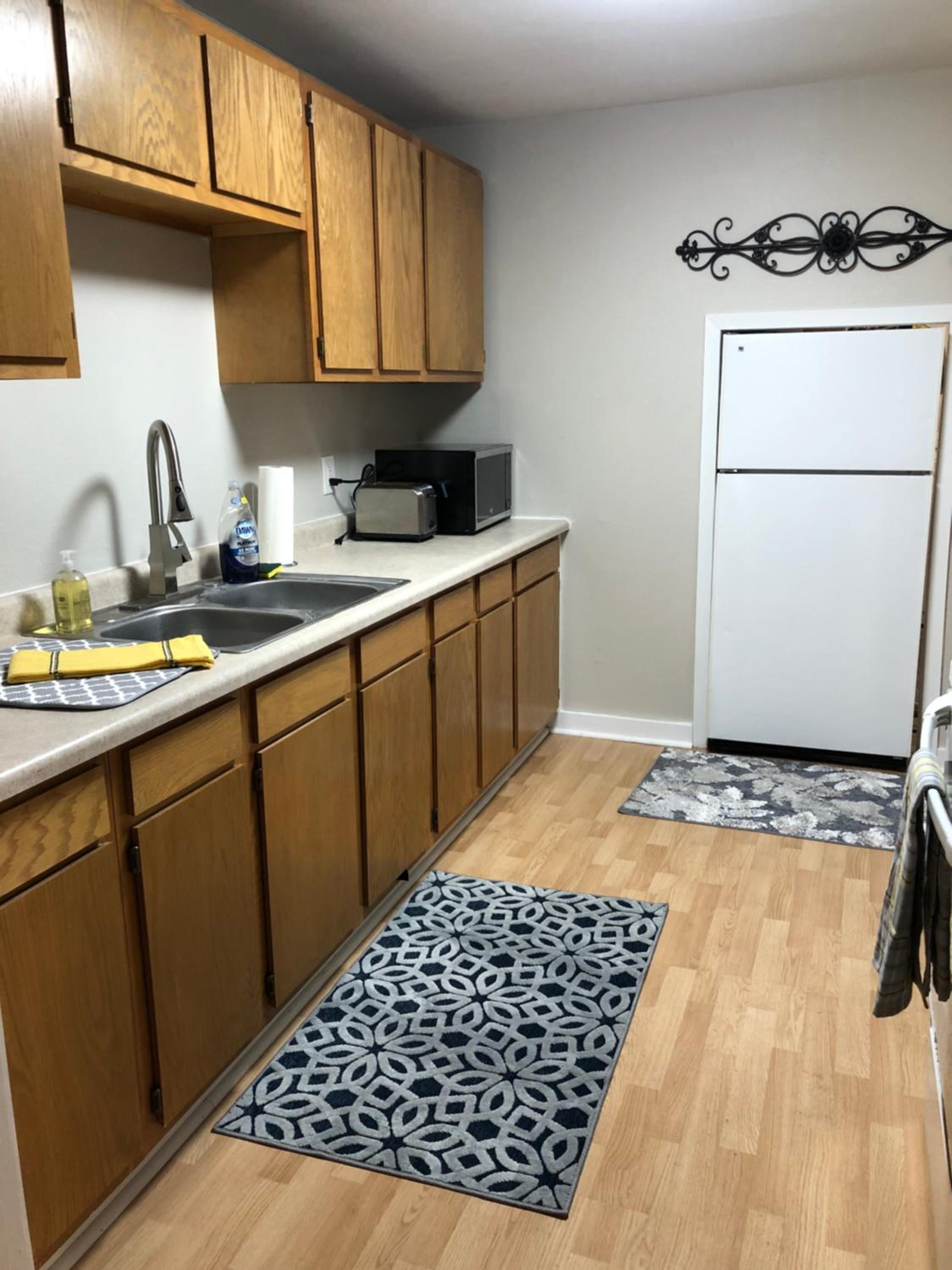 Two-Bedroom Apartment - Photo 7