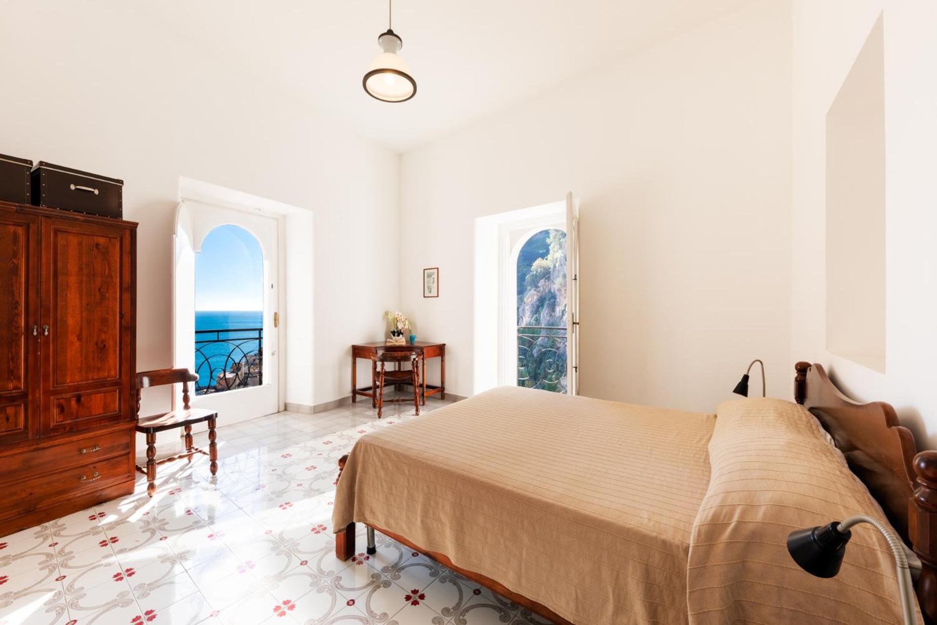 Apartment with Sea View and Balcony photo 1