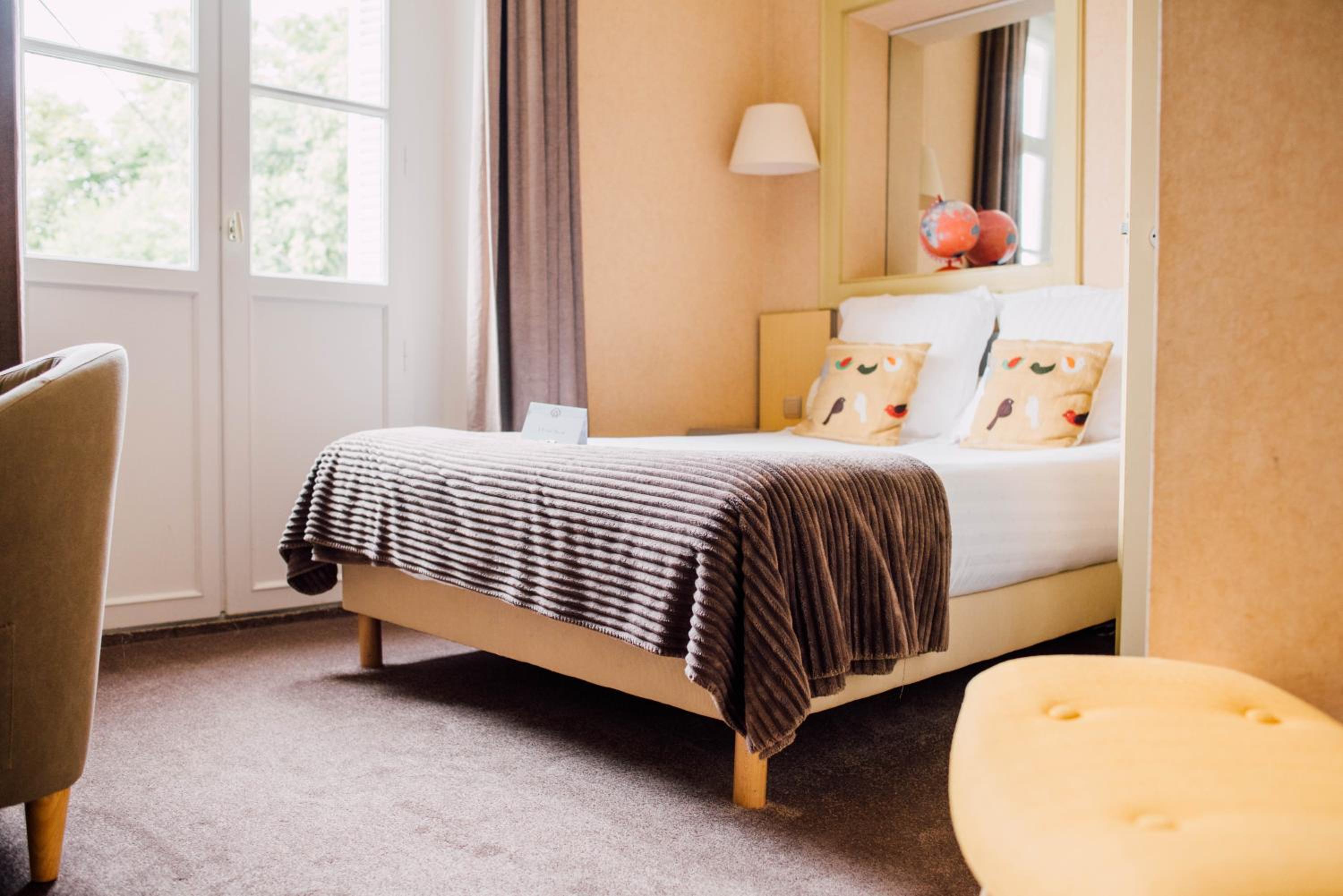 Charm Double Room - Photo 2